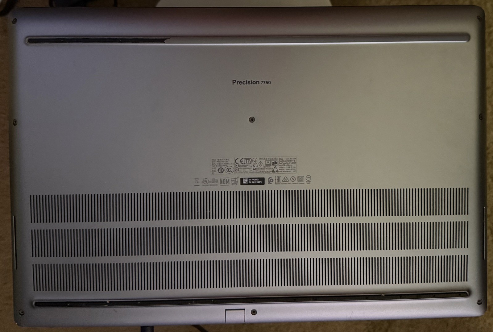 Dell Precision 7750 17.3″FHD I7-10875H 32GB 512GB RTX3000 Webcam Wifi/BT Win 11P