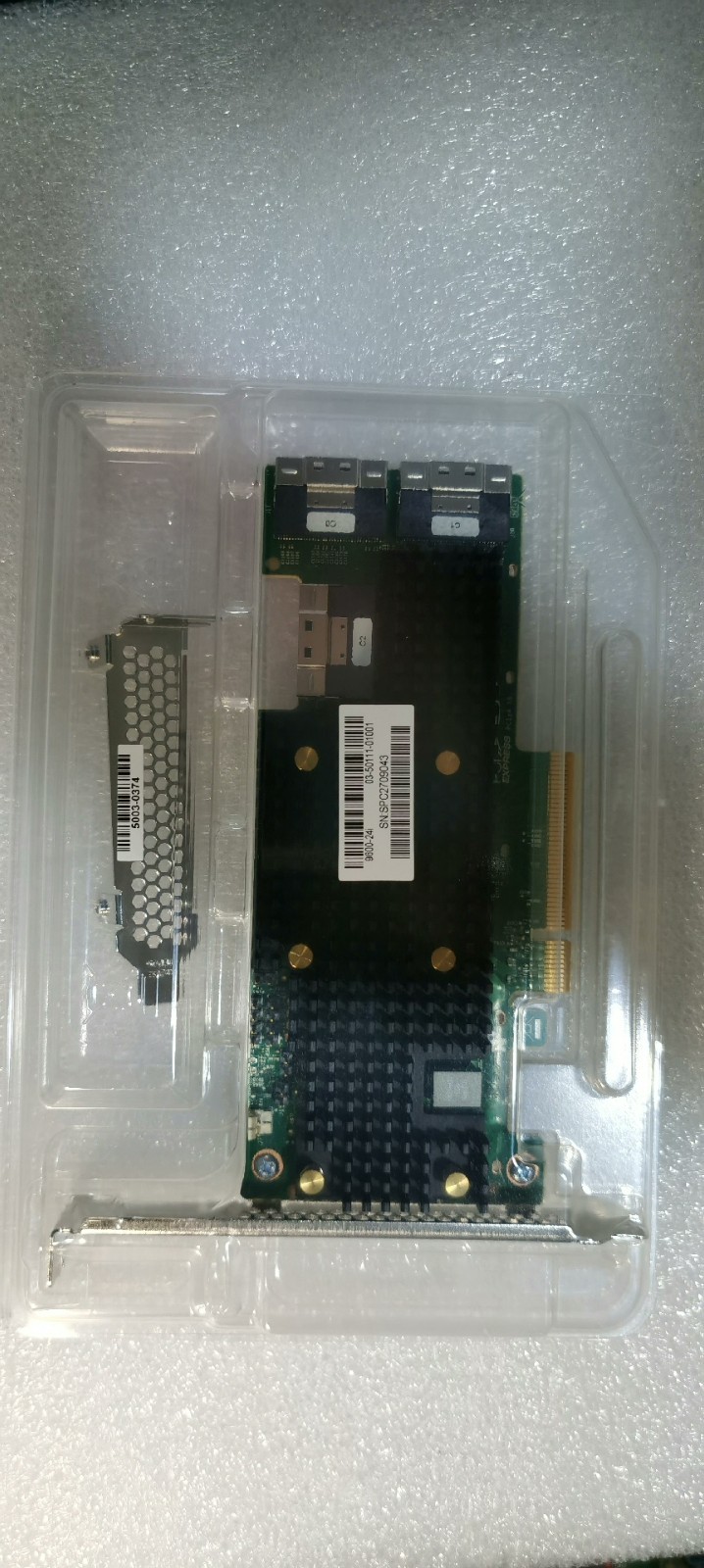 Broadcom eHBA 9600-24i 24 Int. Ports PCIe SAS/SATA/NVMe Tri-Mode Storage Adapter