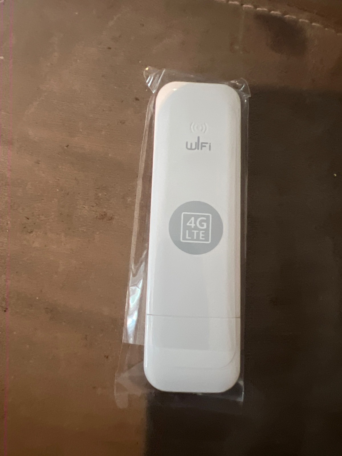 4G USB Dongle WiFi Router with SIM Card Slot 150Mbp Mobile Wireless WiFi Adapter
