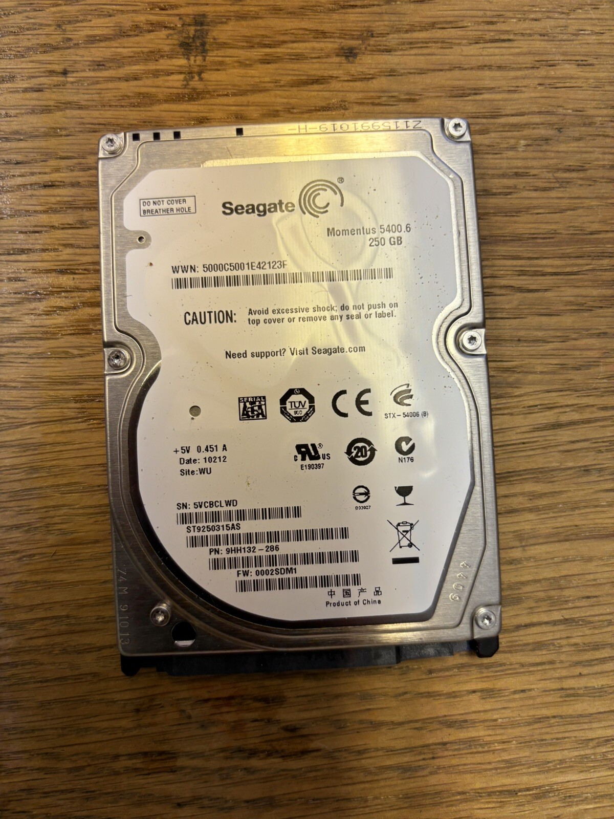 ST9250315AS Seagate Momentus 250GB 2.5 SATA 5400 RPM 2.5″ Hard Drive TESTED*