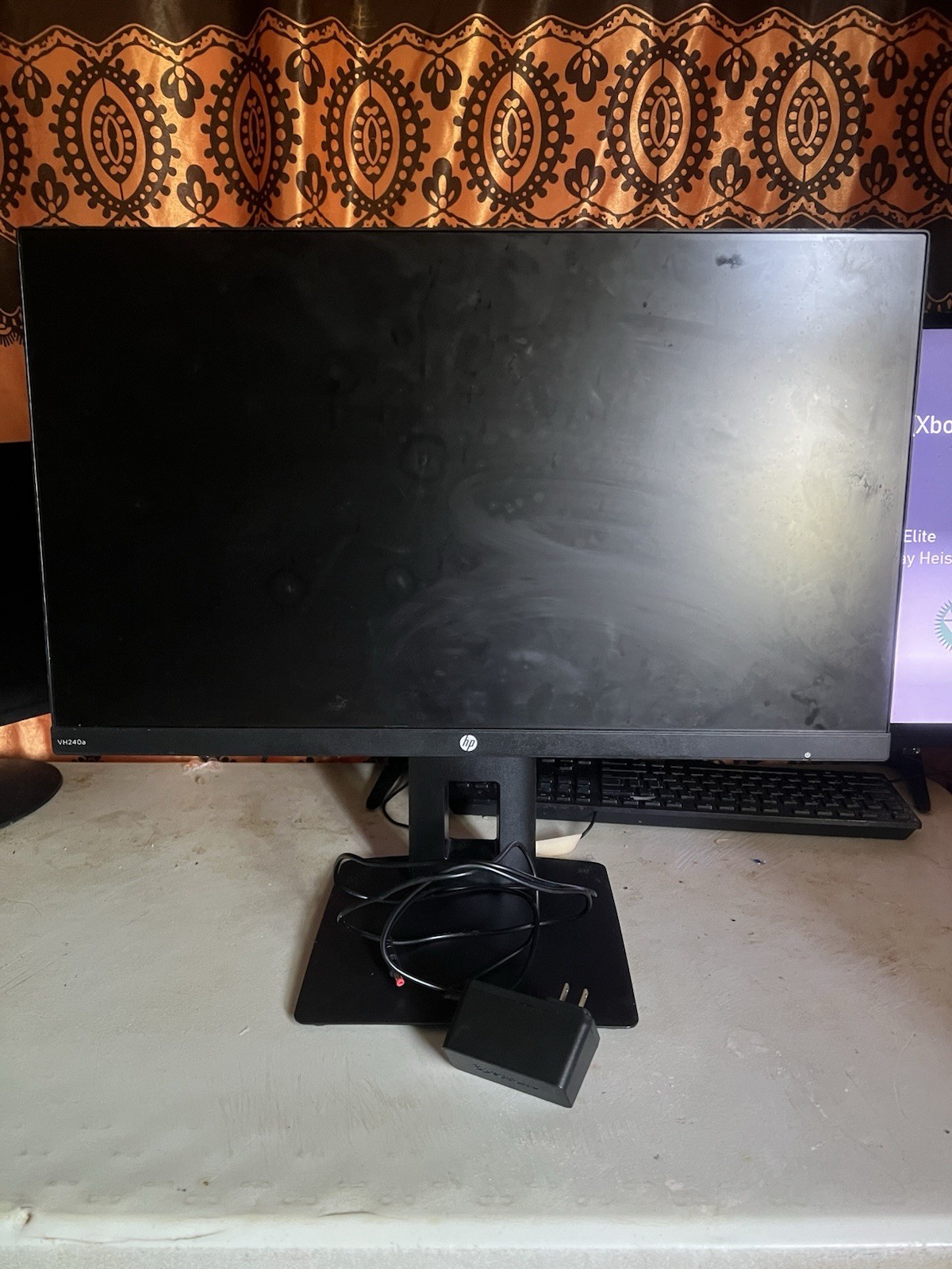HP VH240a 23.8-inch Full HD monitor
