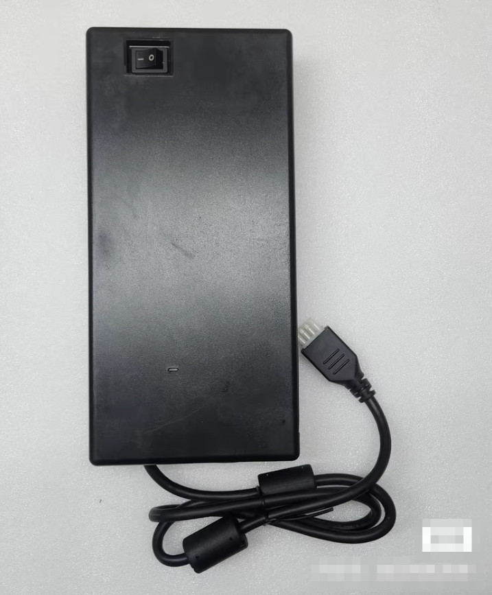 PI Laser DSH-532-35-MW 8-hole 24V 16A Power Supply Adapter Charger