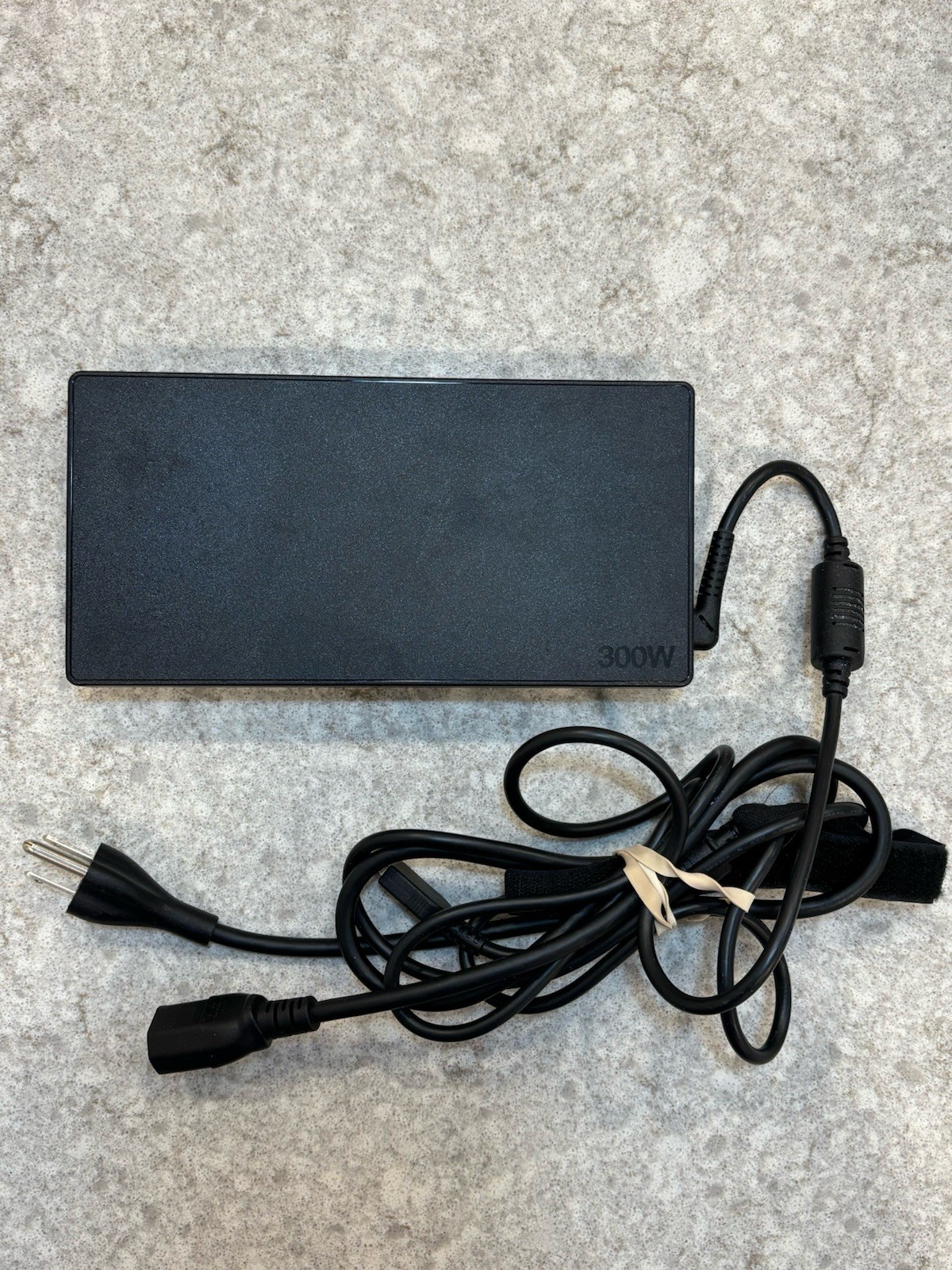 Genuine Lenovo 300W AC Adapter Charger ADL300SDC3A SA10R16956 Slim Tip OEM