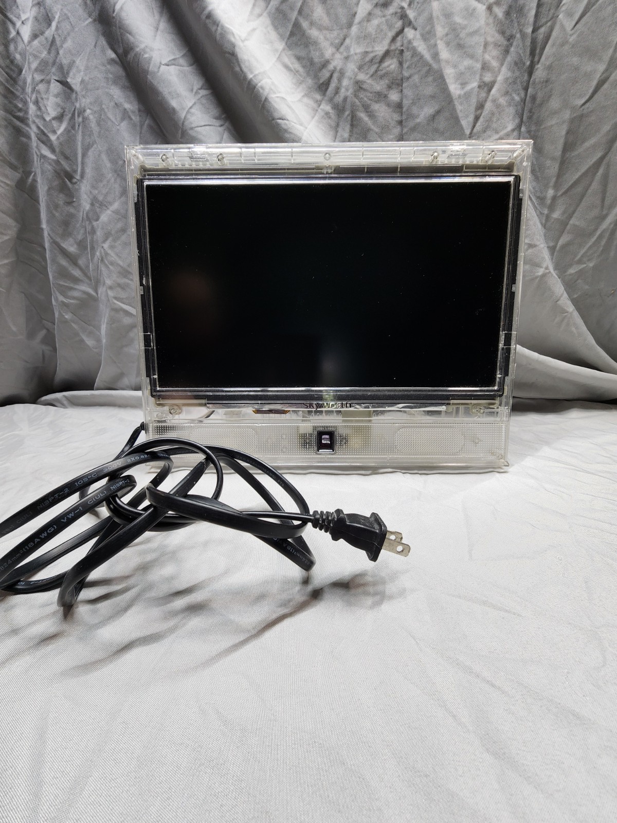 Skyworth SKYTV-1530AP-3SH 15″ LCD Monitor Prison TV