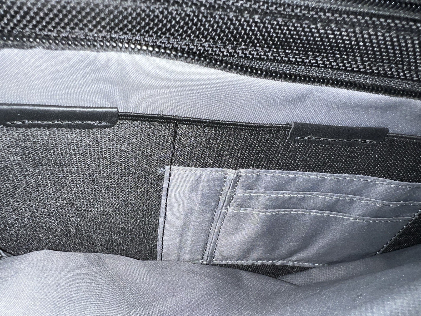 TUMI Laptop Case Brief Sleeve Ballistic Nylon Black – Used – Original Owner