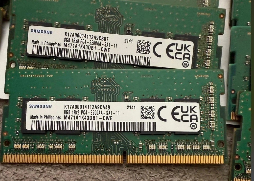 Samsung 8GB 1Rx8 PC4-3200AA Laptop SODIMM Memory M471A1K43DB1-CWE TESTED