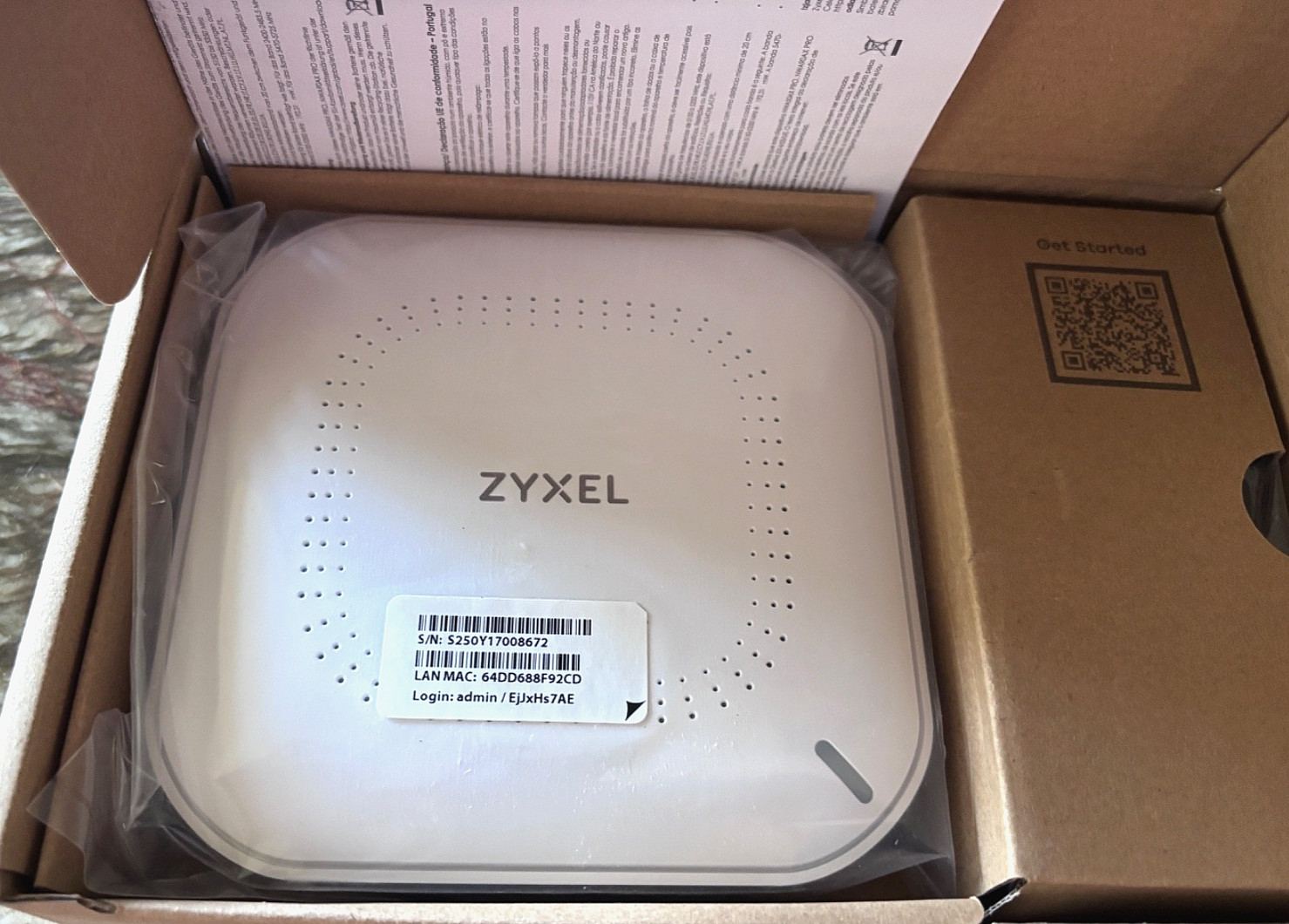 ZYXEL NWA90AX Pro AP Dual Band IEEE 802.11a/g/n/ac/ax 2.34 Gbit/s NIB