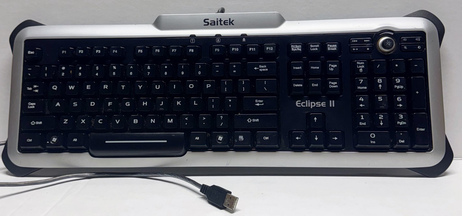 Saitek Eclipse II PC Keyboard w/ Brightness & Volume Control # KU-0603 Tested