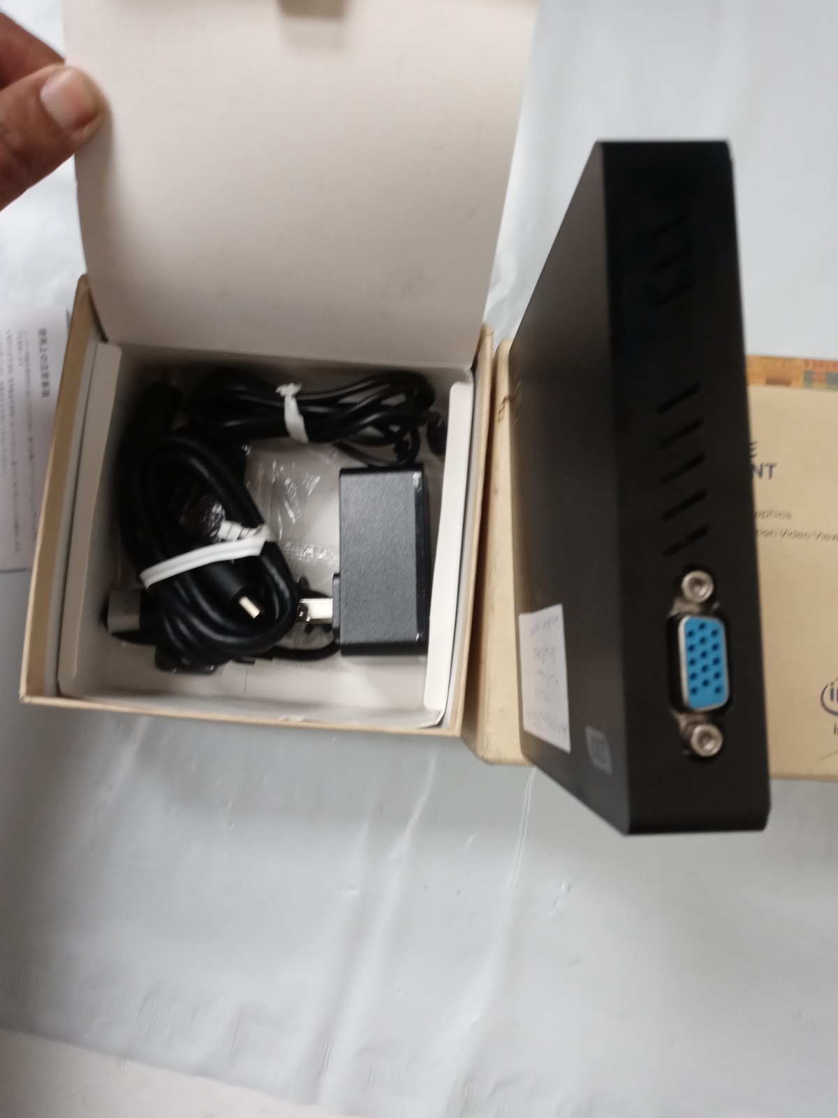 Mini PC Z83-V Intel Atom (TM)X5-Z8350 CPU 1.44GHz 4GB 64GB SSD with Power Cable