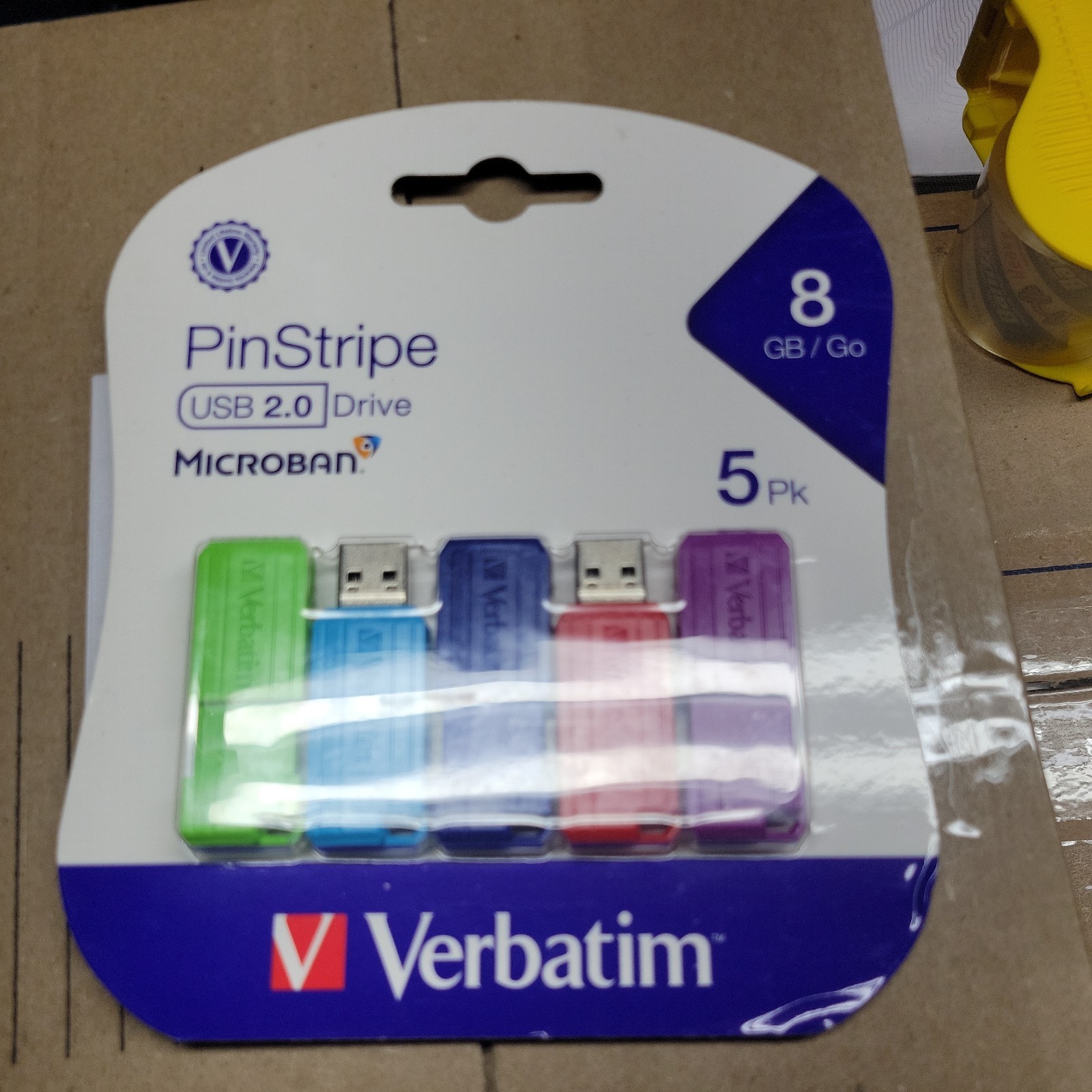 Verbatim PinStripe 8GB USB 2.0 Flash Drive Multicolor 5 Pack Windows Mac OS