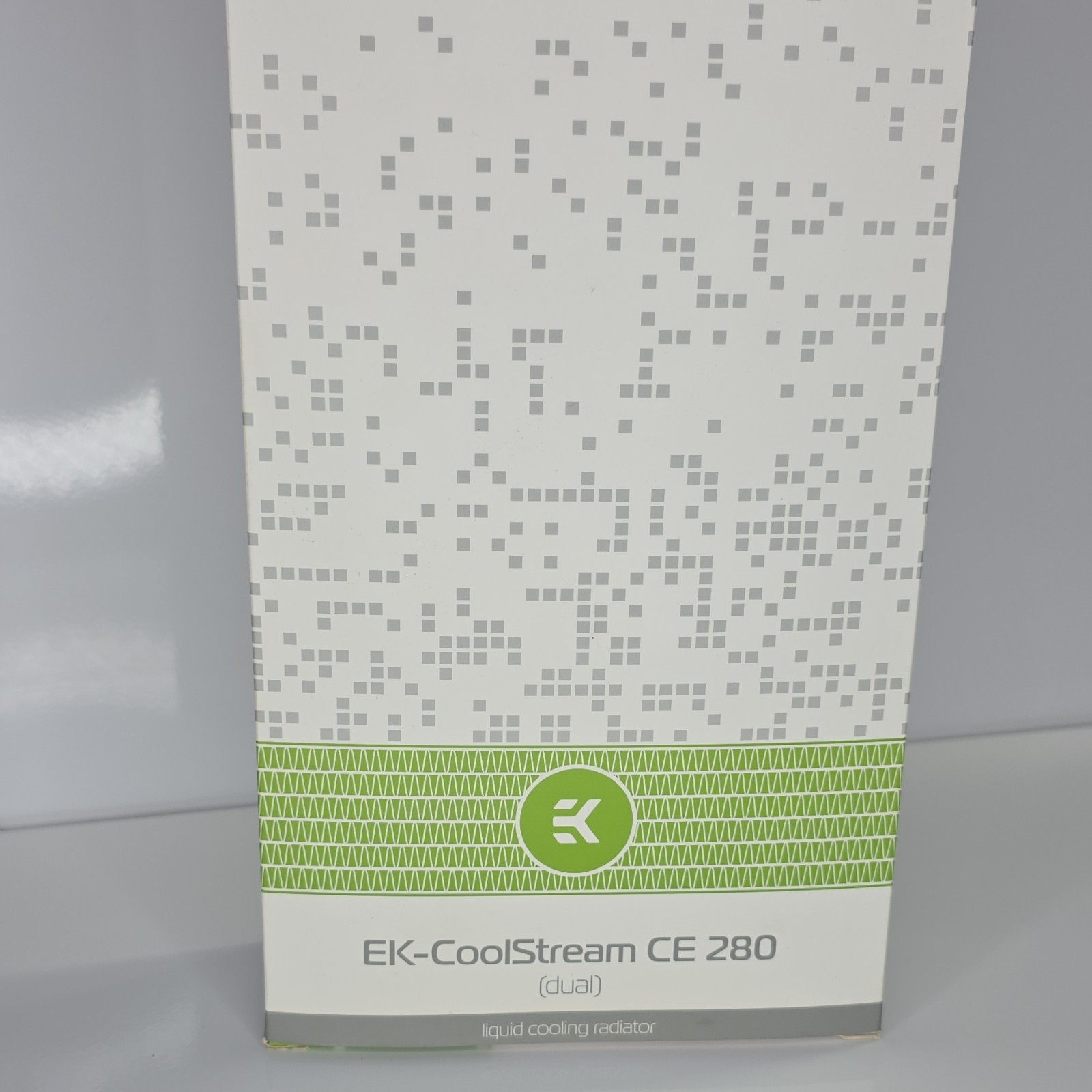 EKWB EK-CoolStream CE 280 Dual Liquid Cooling Radiator Black 140mm Fan