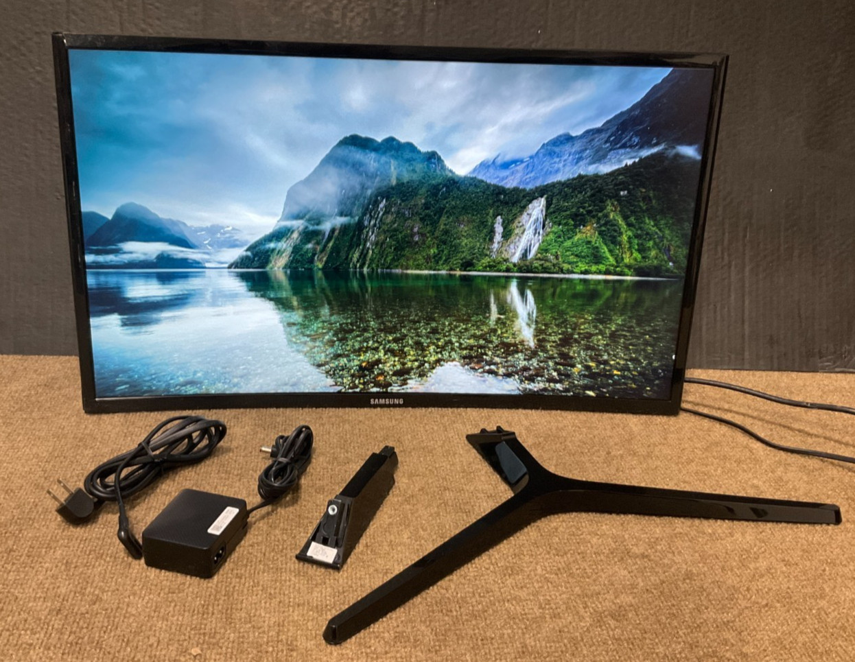 Samsung 398 27″ Curved LED LCD Monitor 1080p LC27F398FWNXZA ✅ ❤️️ ✅