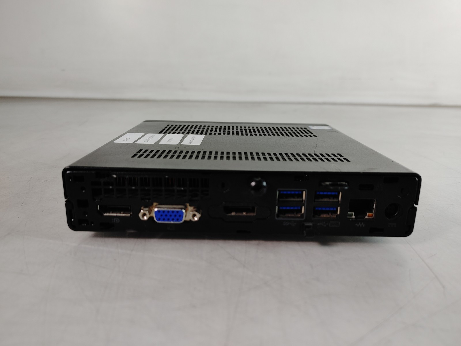 HP EliteDesk 800 G2 DM Core i5-6500 3.40 GHz 16 GB DDR4 No HDD