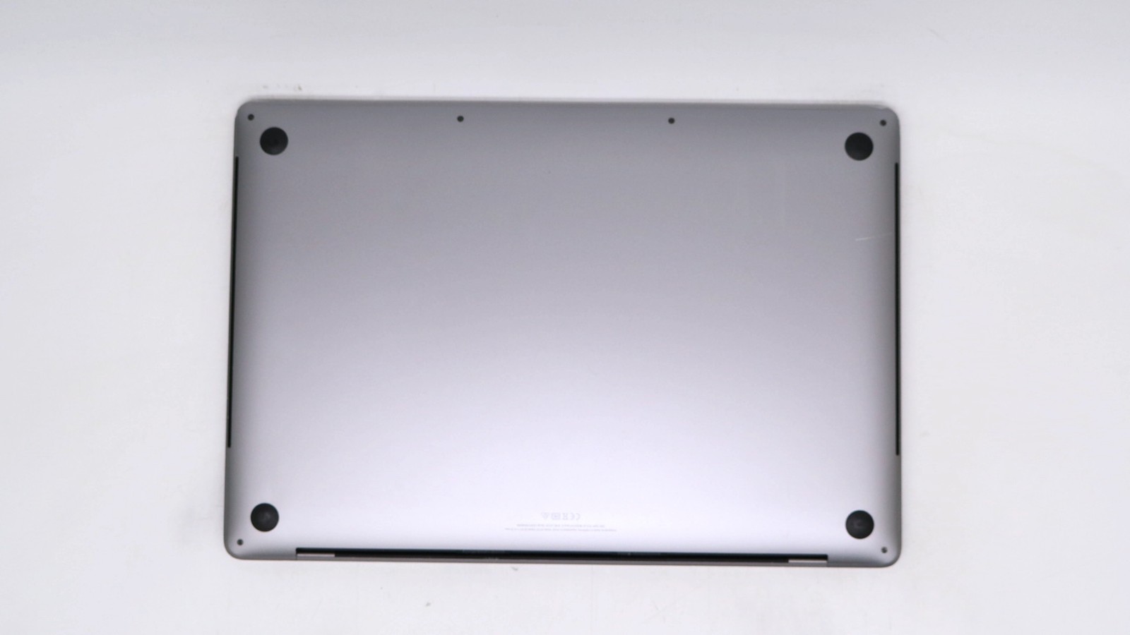 Apple Macbook Pro 16″ i9-9880H 16GB 1TB – Good