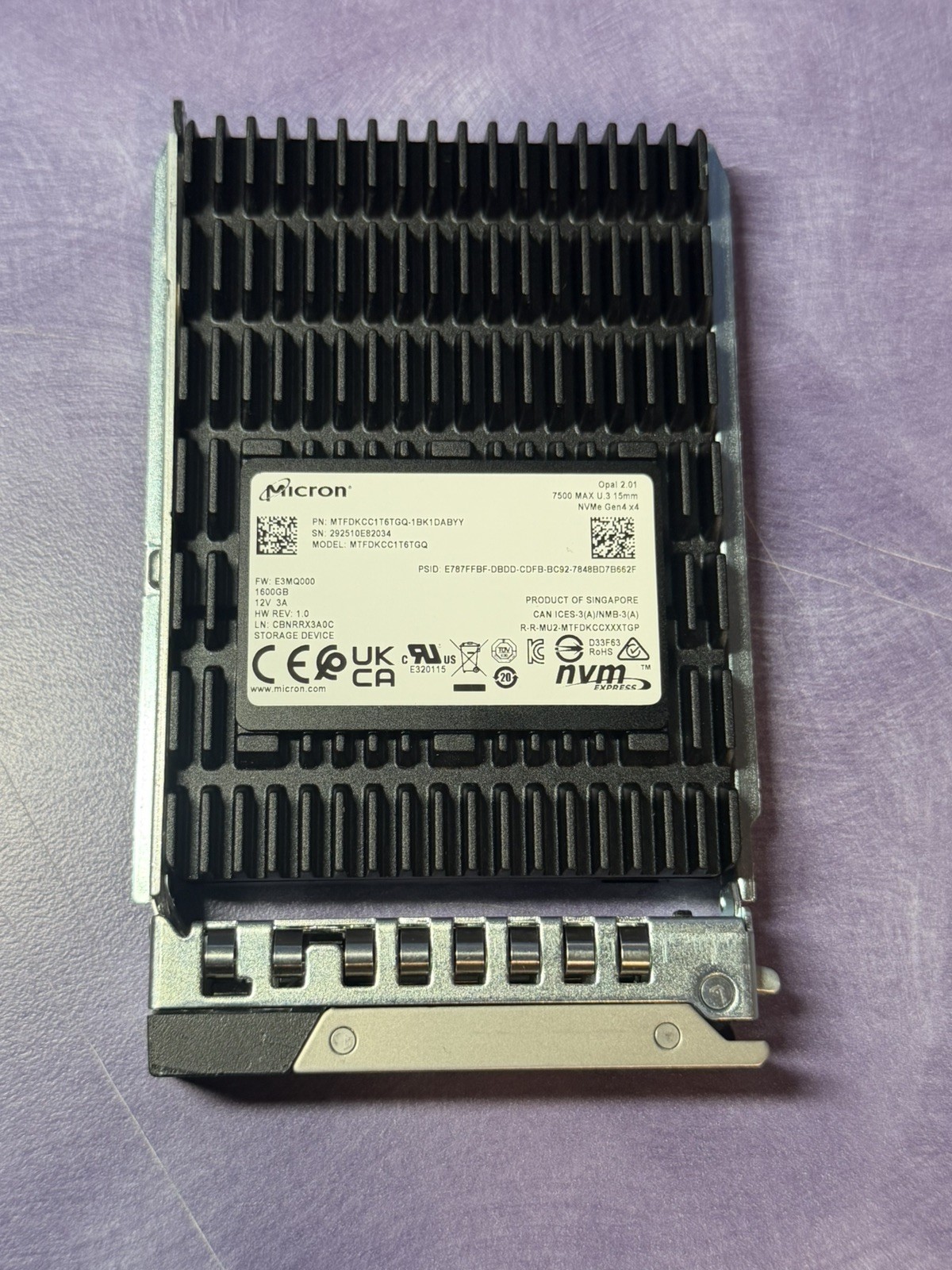 Micron 7500 MAX U.3 MTFDKCC1T6TGQ 1.6TB PCIe Gen4 x4 NVMe SSD