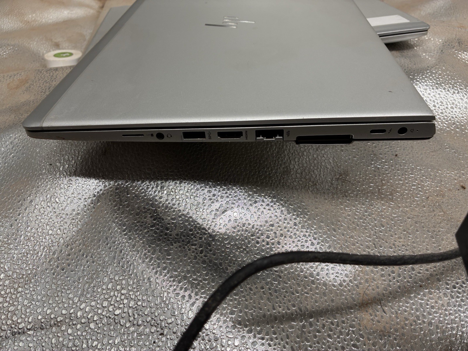 HP EliteBook 840 G6 i7-8565U 1.80 GHz No RAM No SSD No Adapter