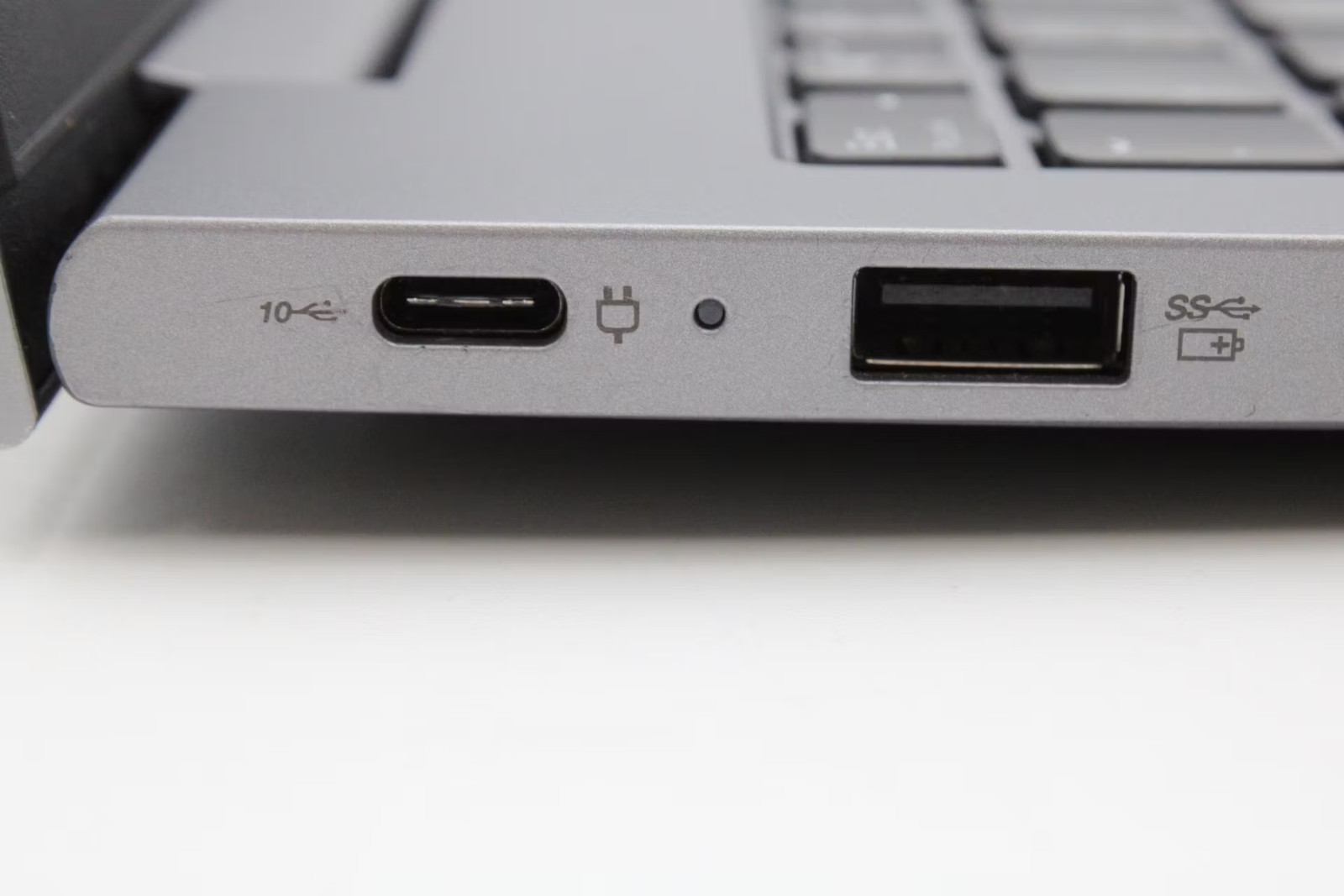 Lenovo ThinkBook 16 G6 IRL 16″ i5-1335U, 256GB NVMe, 16GB RAM