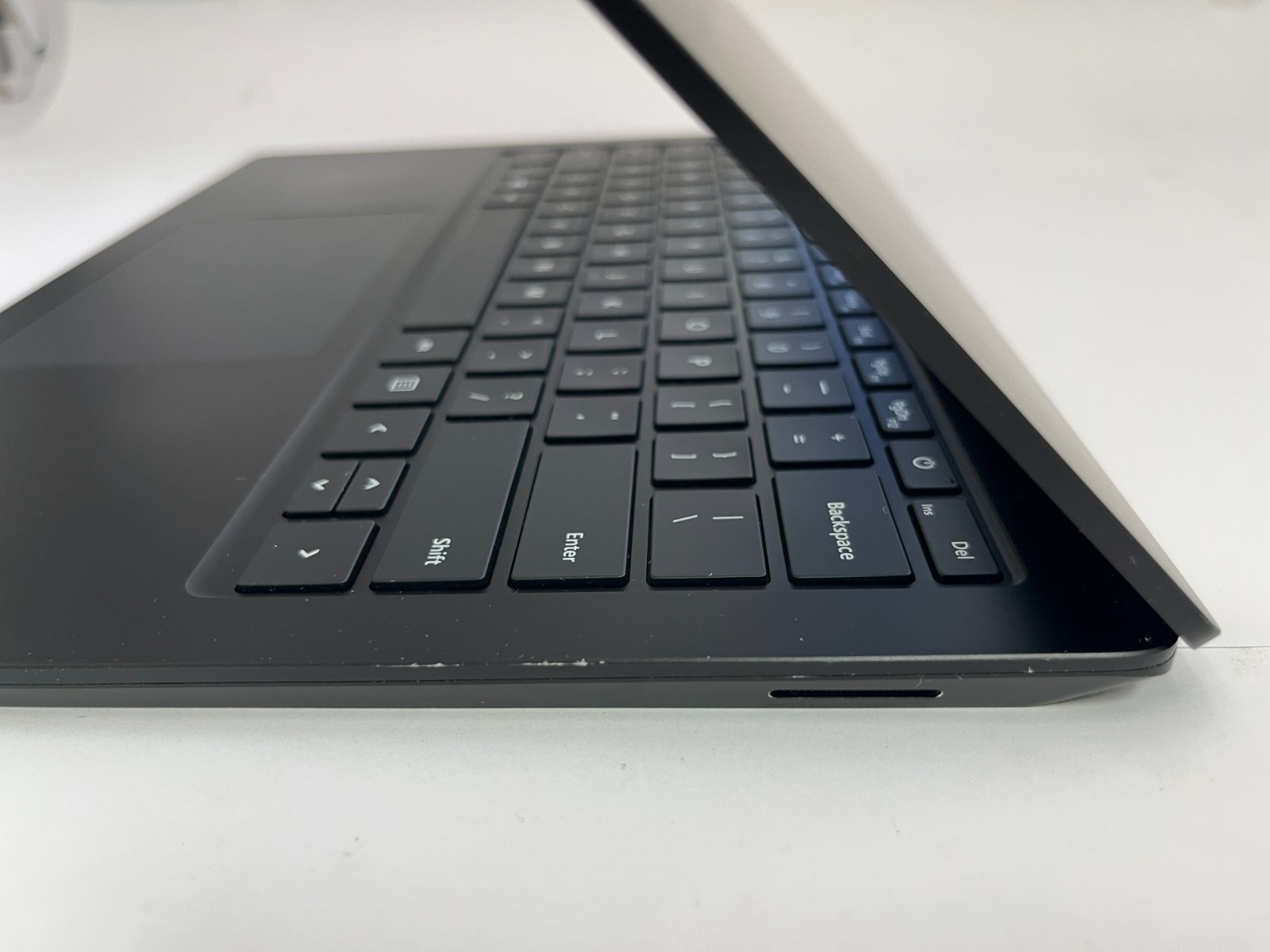 Microsoft Surface Laptop 5 1951 13.5″ Intel i5-1245U @ 2.50GHz 16GB 512GB WIN