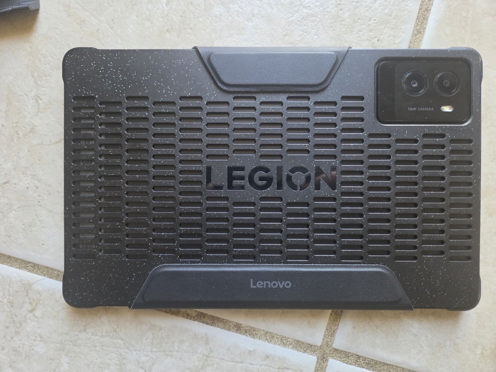 Lenovo Legion Y700 (2025) 8.8″ Gaming Tablet Snapdragon 8 Gen 3, 512GB, 16GB RAM