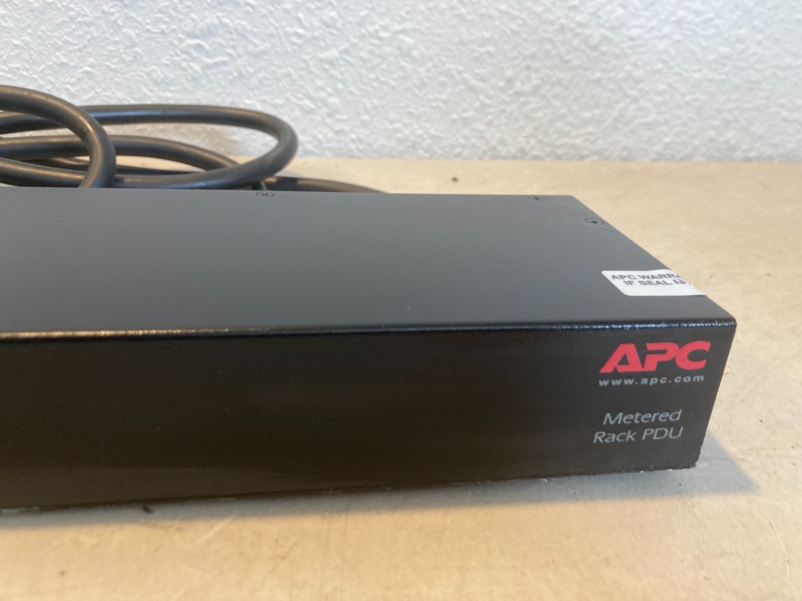 APC 7900 Rack PDU, Switched, 1U, 15A, 100/120V, (8)5-15 AP7801