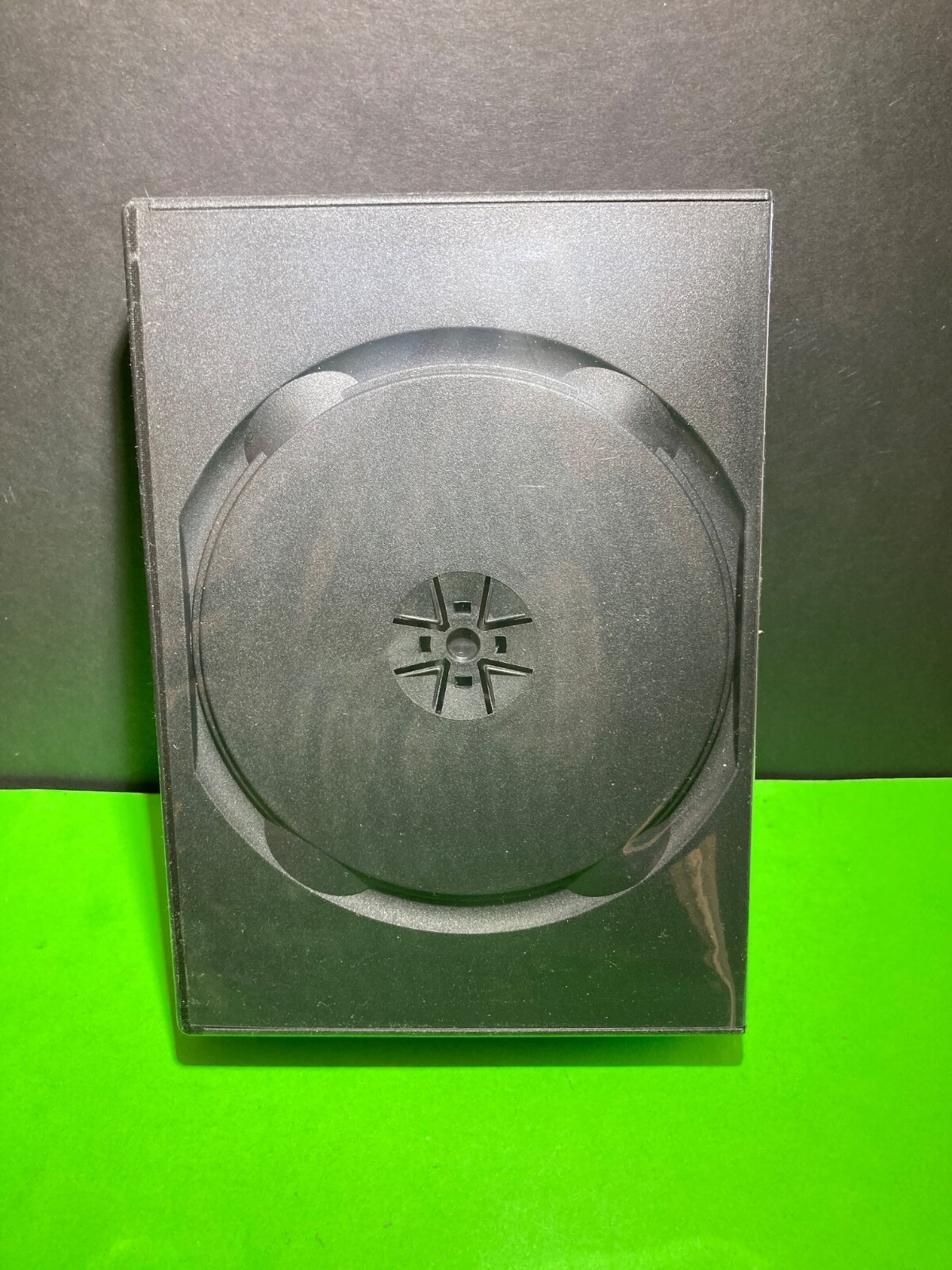 (1) BRAND NEW 10 Disc DVD Case BLACK 33MM HOLDS (10 Discs) Brand New (1)