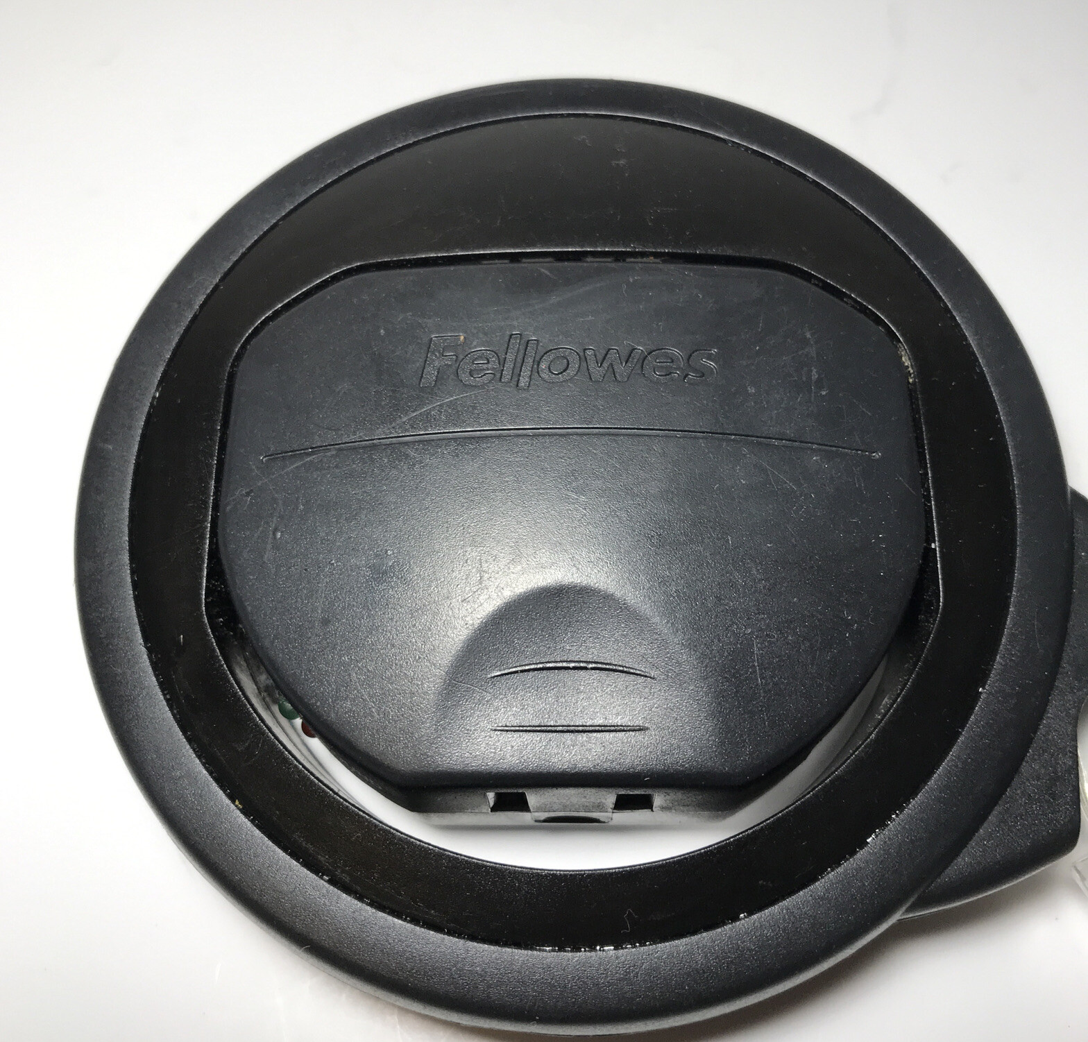 Fellowes Round Portable Surge Protector Model 99039