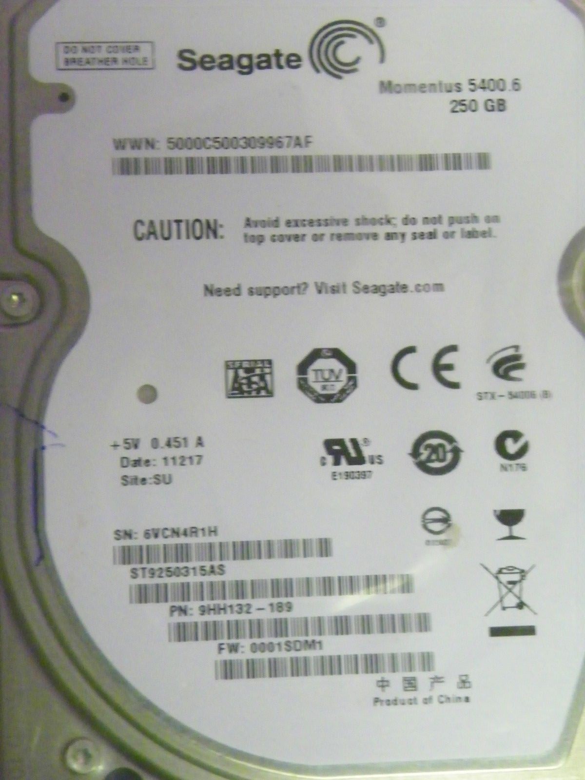 Seagate ST9250315AS P/N 9HH132-189 FW: 0001SDM1 SU 250GB 2.5″ SATA Hard Drive