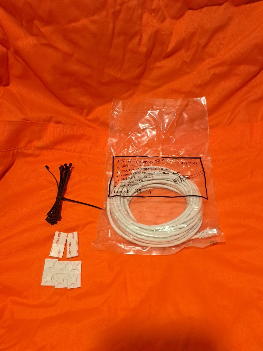Cat 5e Patch Cord Cable 35ft 100% Copper 350MHz UTP 35 Ft + Mounts & Ties New