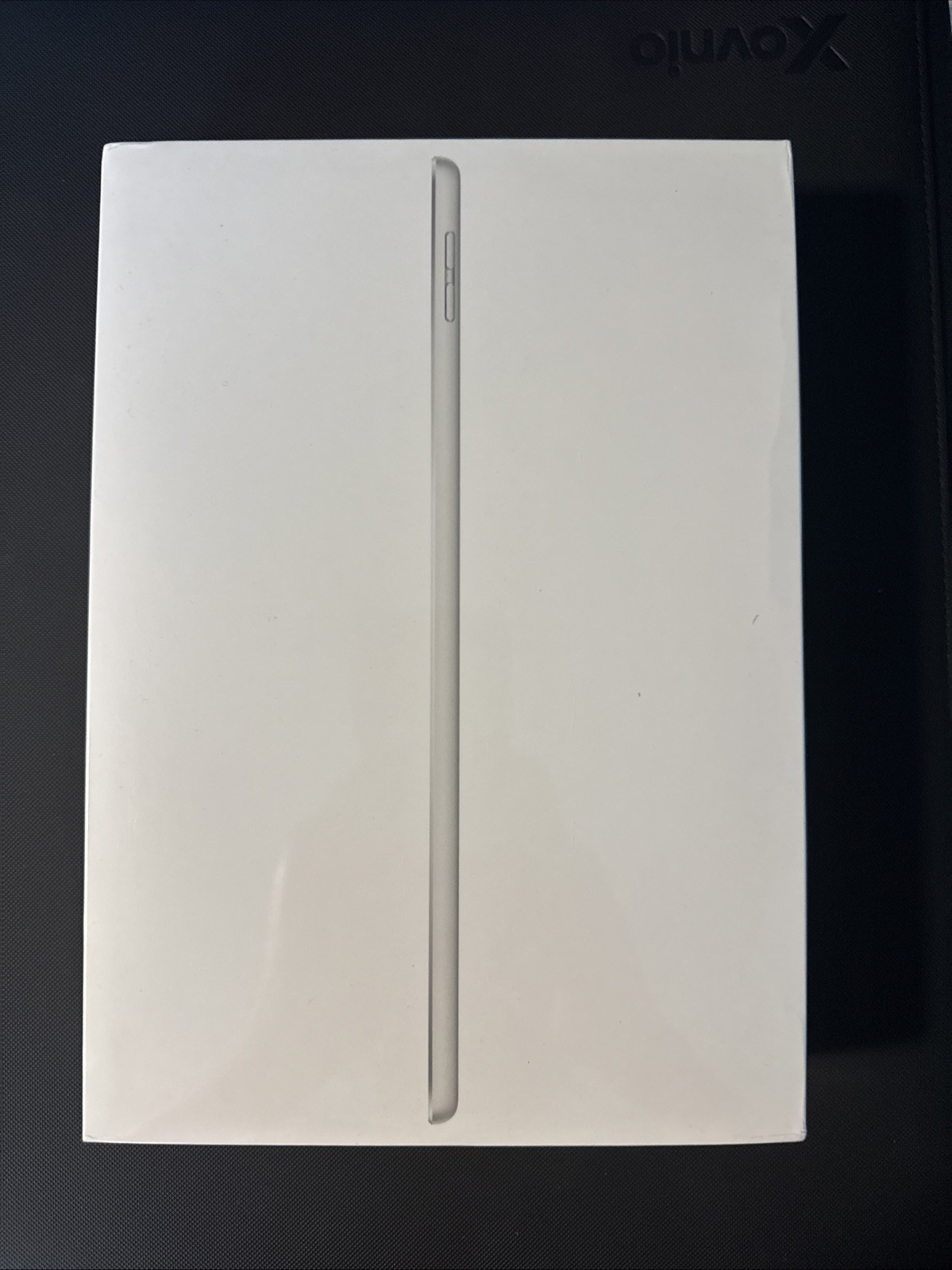 Apple iPad (9th Gen) A2602 64 GB, Wi-Fi, 10.2 in Silver: Ships Fast! New in Box!