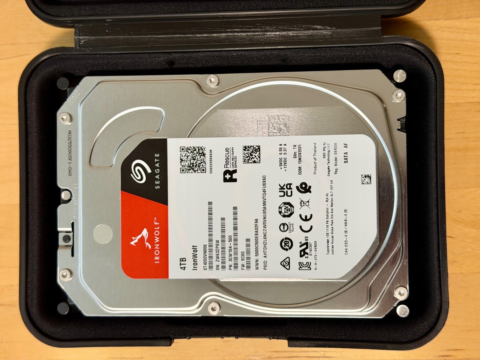 Seagate IronWolf 4TB, Internal, 5400 RPM, 3.5 in (ST4000VN006) Hard Drive Exc+++
