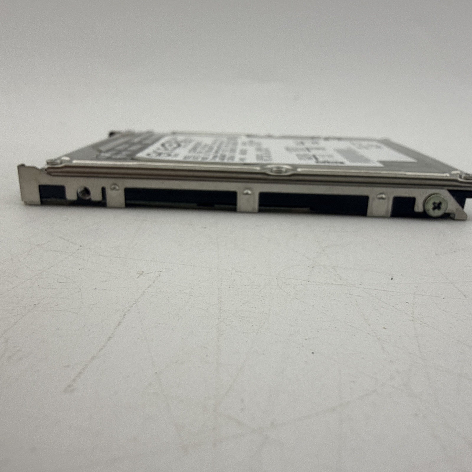 IBM Travelstar IC25N040ATCS05-0 40GB 2.5″ ATA IDE Internal Hard Drive
