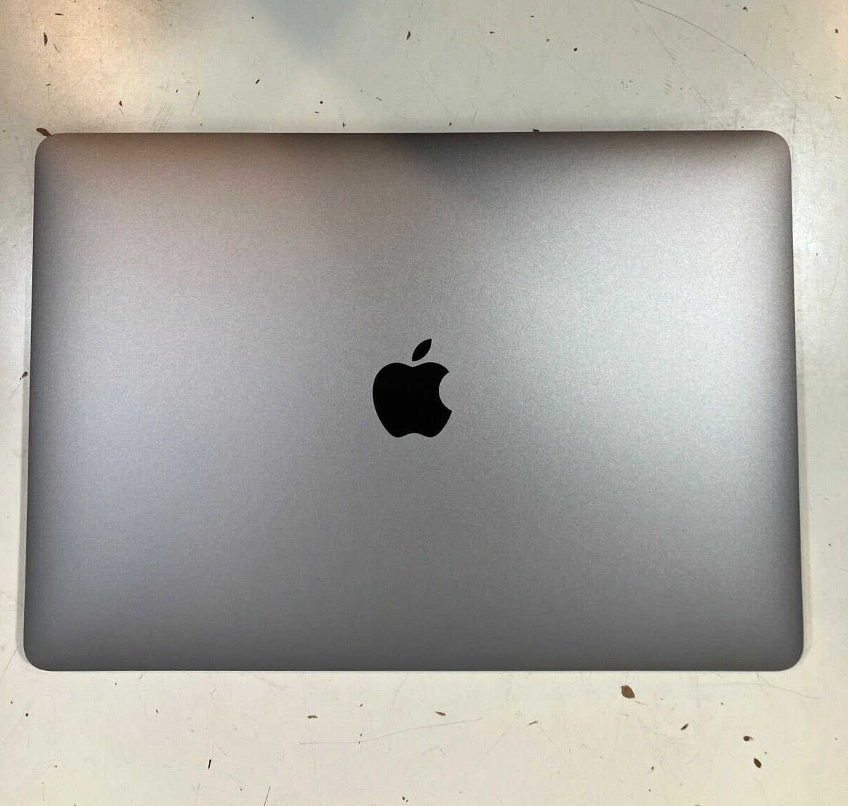 2020 Macbook Air Apple M1 3.2 Ghz CPU/GPU 8/7 Core | 16GB RAM 256GB SSD *