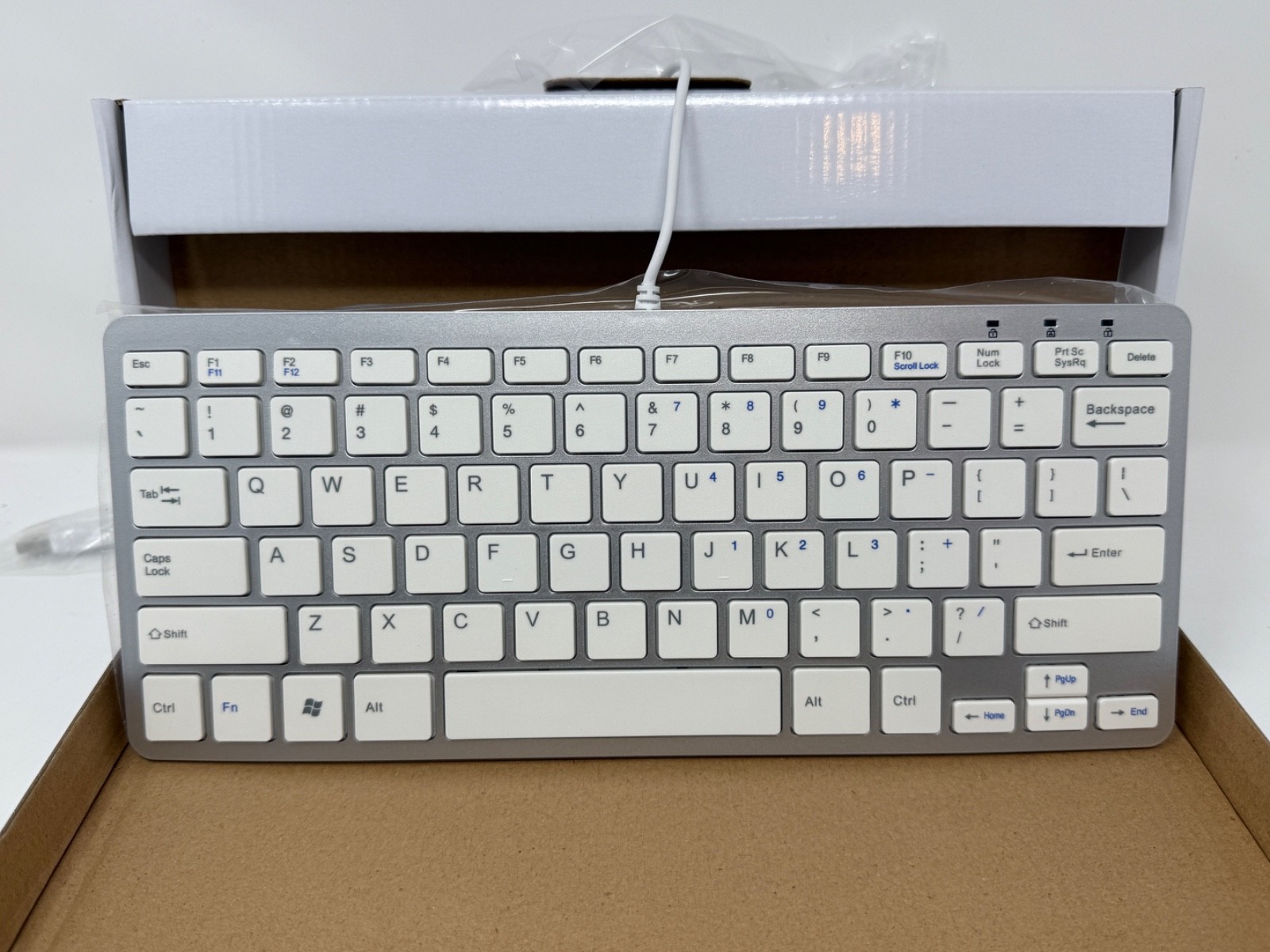 Compact USB Wired Keyboard KB-30-68WT Silver White 78-Key PC Mac New in Box