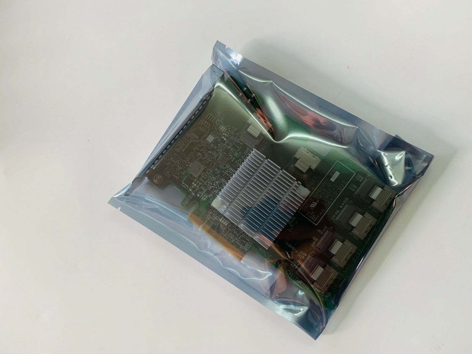 LENOVO 03X3834 16 PORT 6GBPS SAS SATA EXPANDER FOR HBA CARDS SAS2008 SAS2308 US