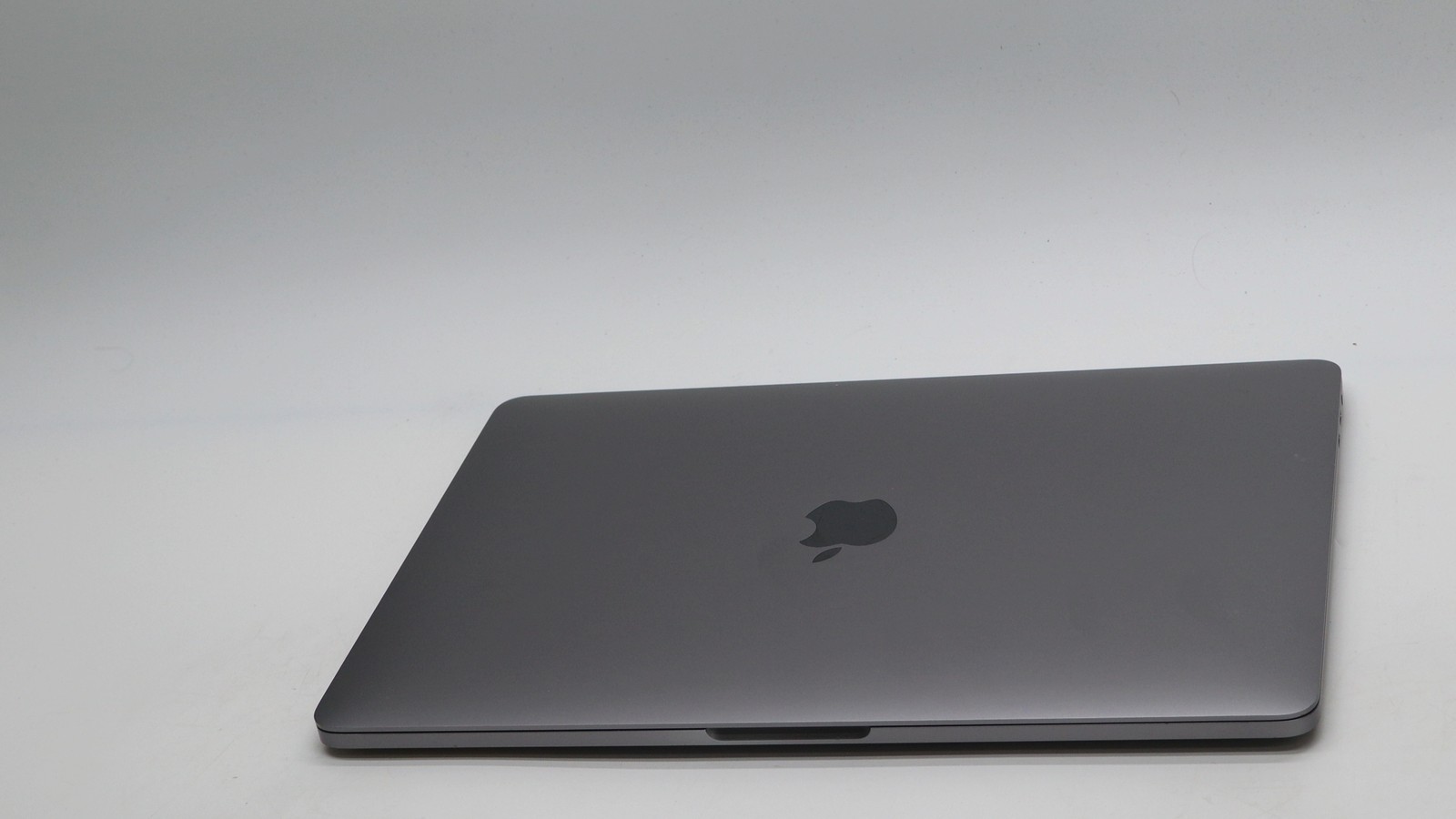 Apple Macbook Pro 13″ i5-1038NG7 16GB 512GB – Very Good