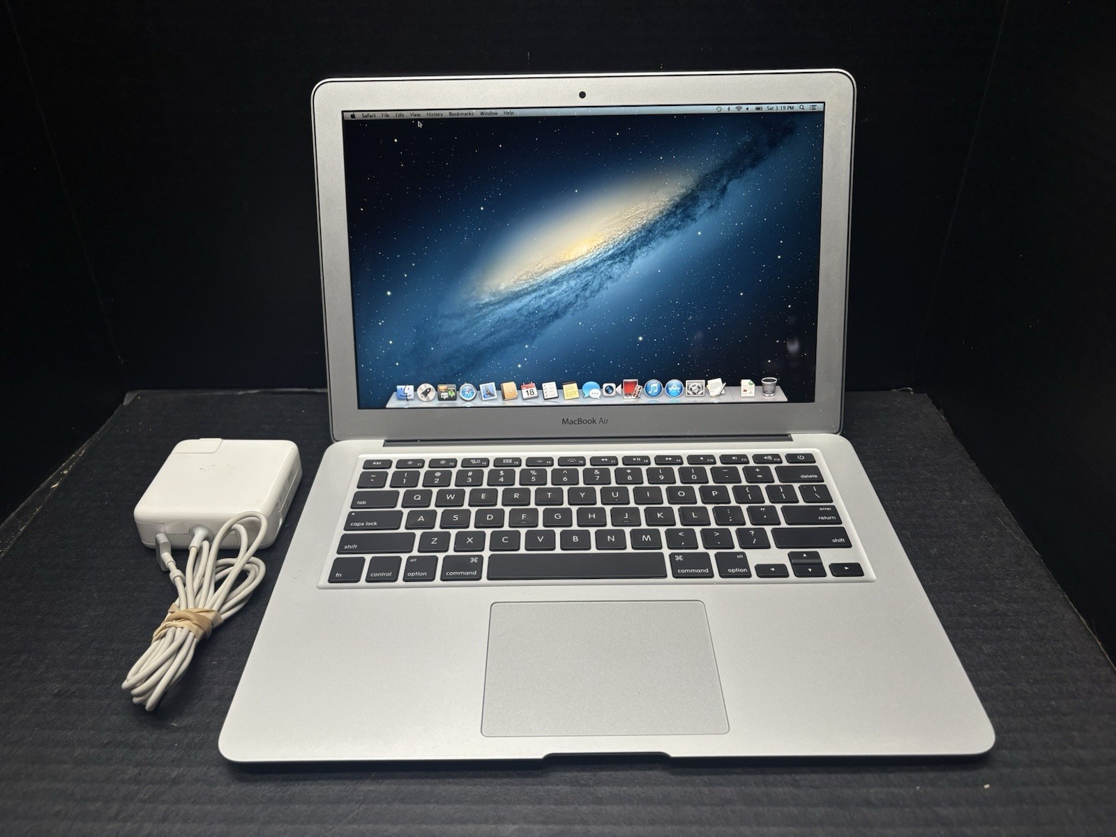 Apple MacBook Air 13″ Mid 2013 A1466 i5 1.3GHz 4GB RAM 128GB SSD OS X 10.8 ^