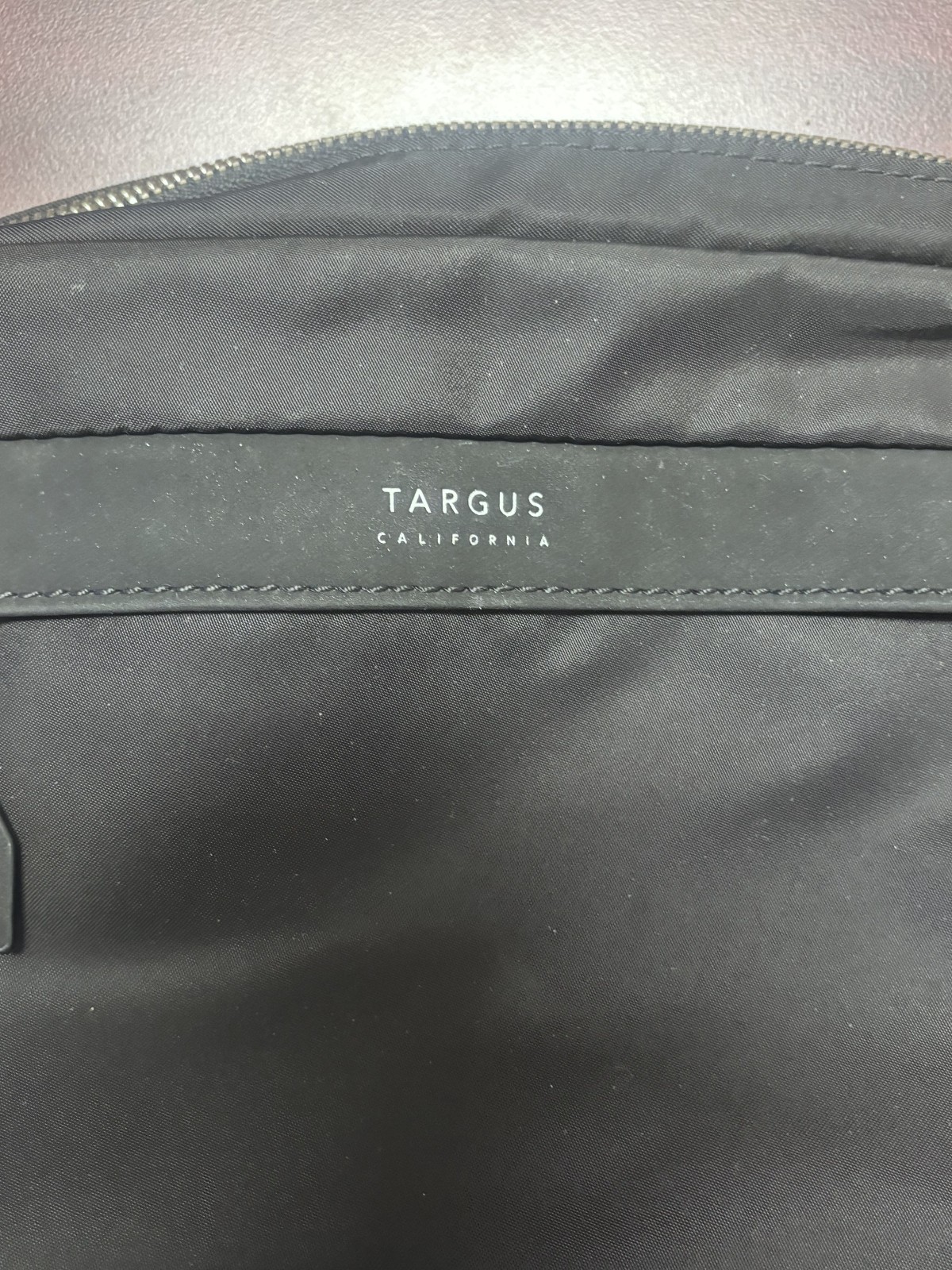 Used Small Black Targus California travel pouch
