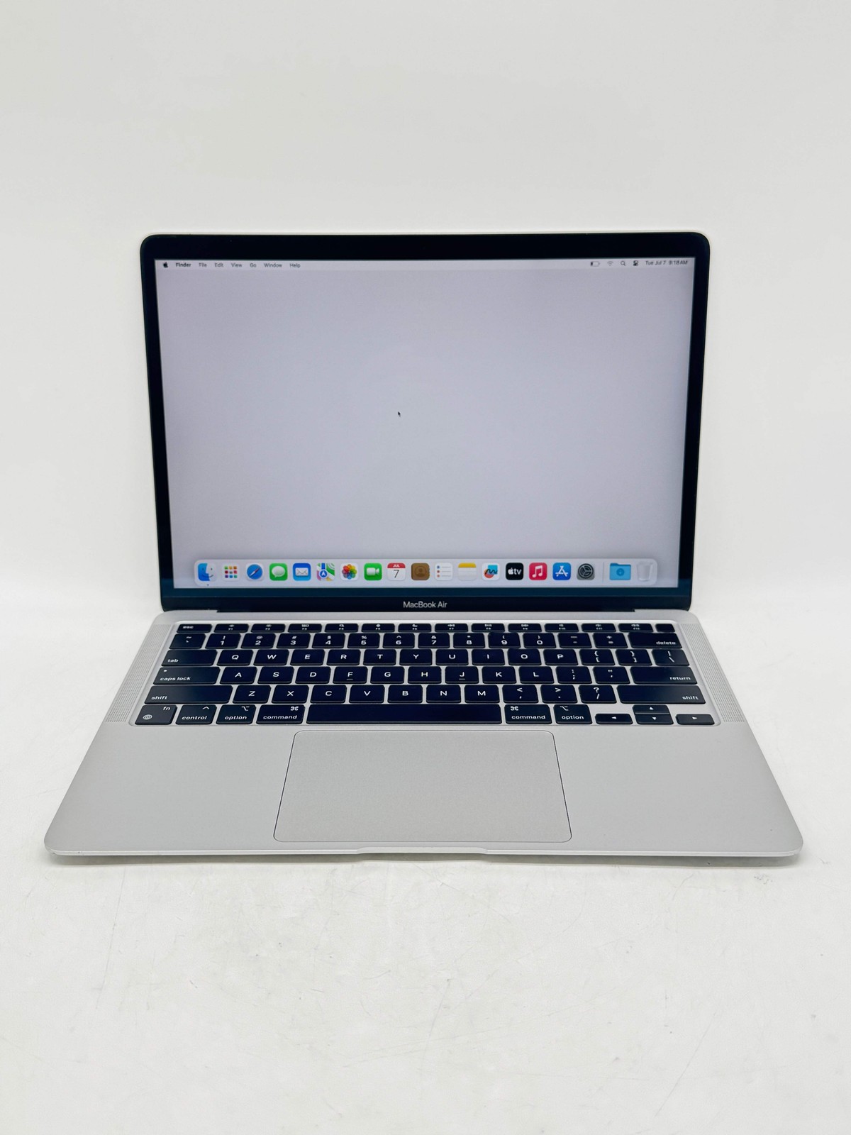 Apple MacBook Air A2337 13.3″ M1 8GB RAM 256GB SSD Silver Used