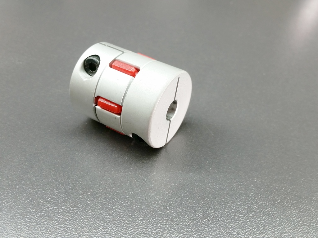 8 x 11mm Flexible Jaw Spider Shaft Coupling CNC Stepper Motor Rare Coupler