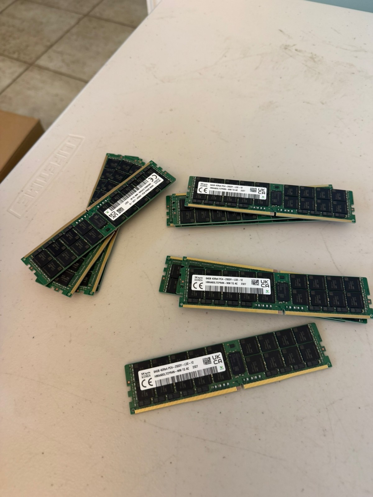 (Lot of 12) PC4 DDR4 64gb RAM for Servers Sticks SK Hynix 768gb HMAA8GL7CPR4N-WM
