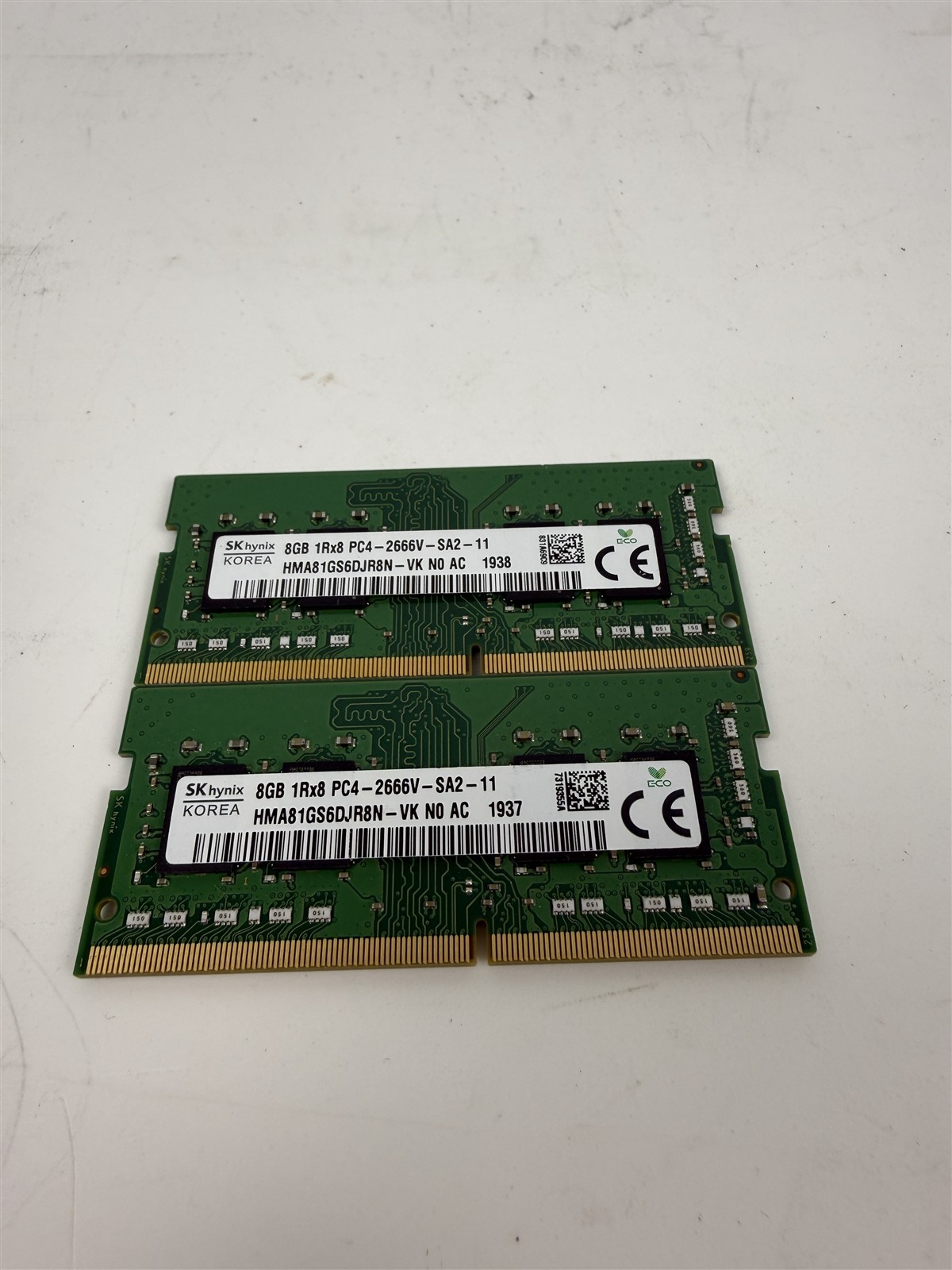 SK Hynix 16GB (2x8GB) DDR4 2666MHz PC4-21300 SODIMM RAM HMA81GS6DJR8N-VK