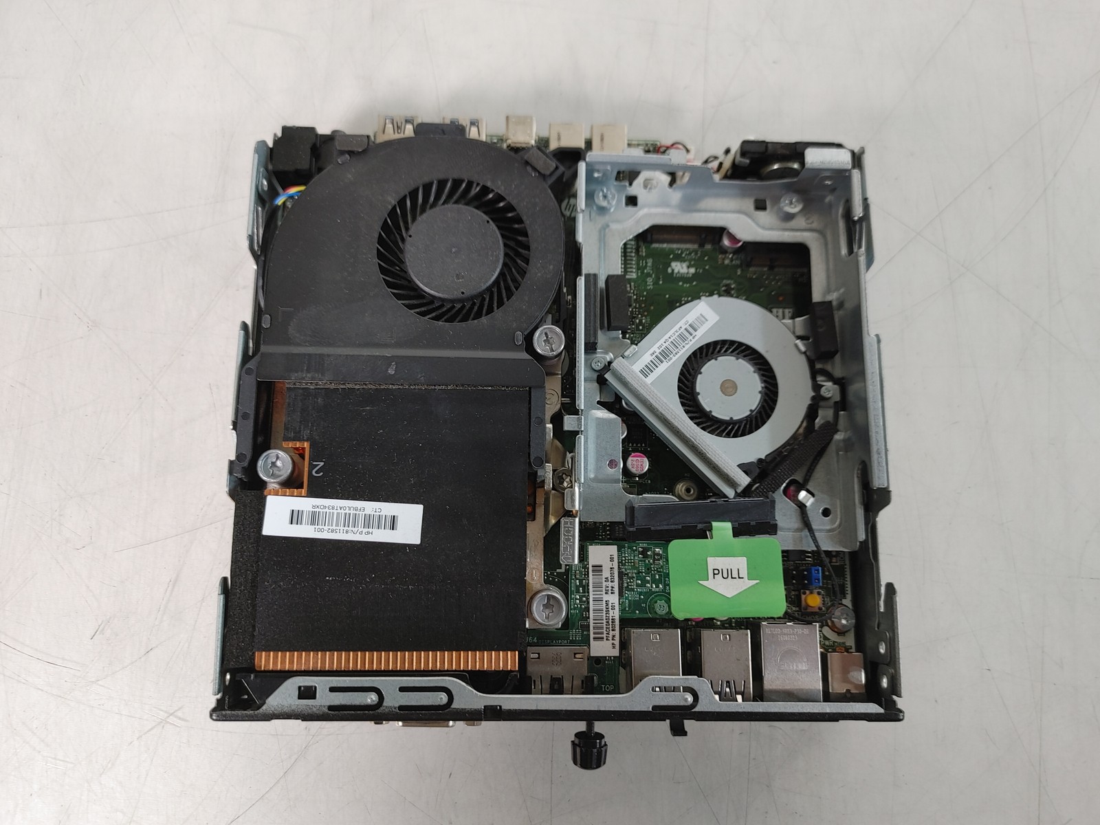 HP EliteDesk 800 G2 DM Core i5-6500 3.40 GHz 16 GB DDR4 No HDD