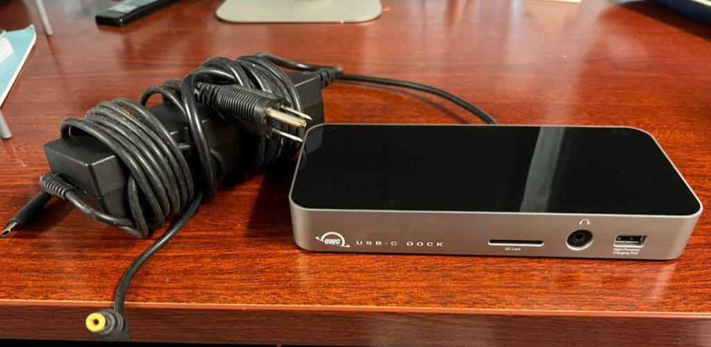 OWC USB-C dock OWCTCDOCK11PSG with power brick and USB-C cable