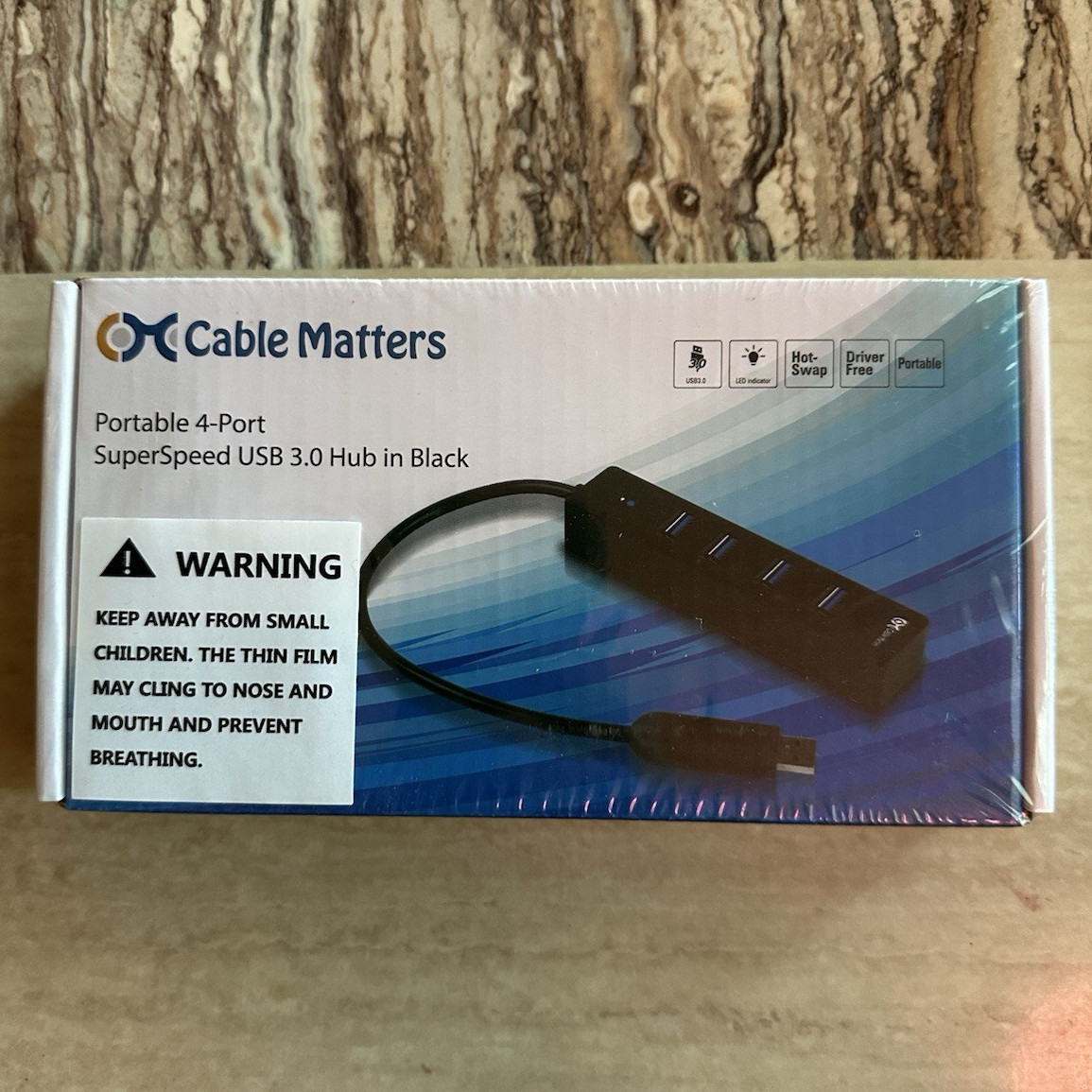 Cable Matters Portable 4-Port USB 3.0 Hub/Splitter Box, Black