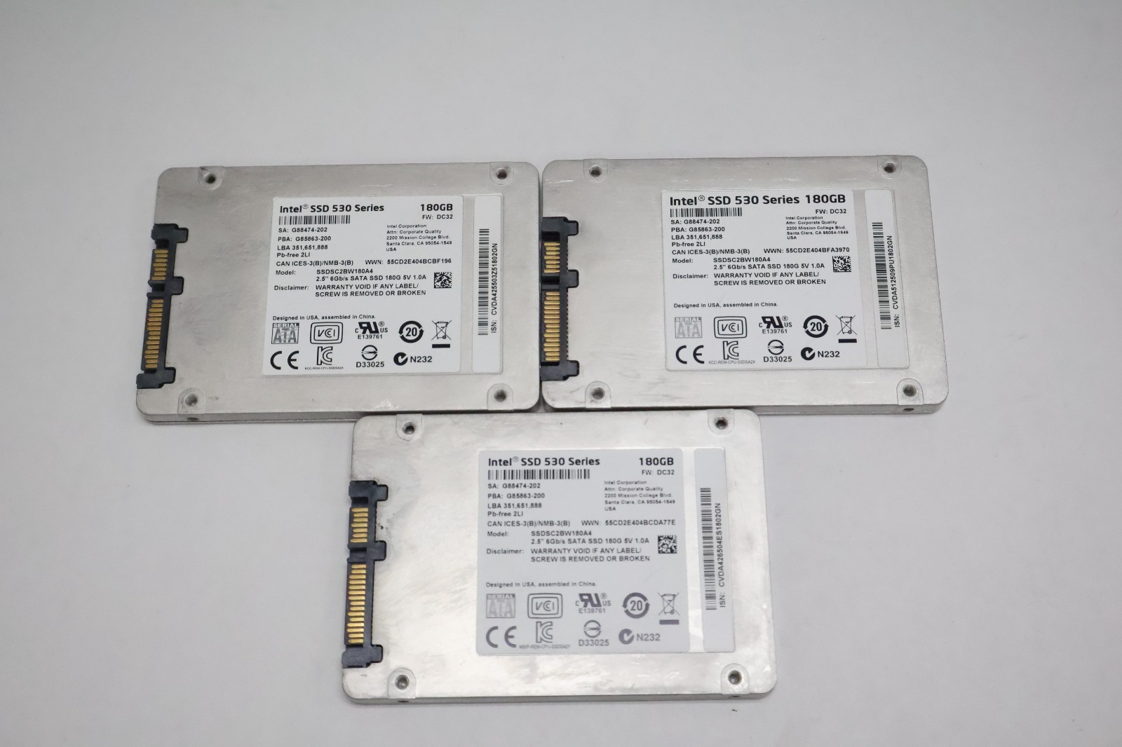 Intel SSD 530 Series 180GB 2.5″ SATA 6Gb/s Solid State Drive Lot of 3 Tested