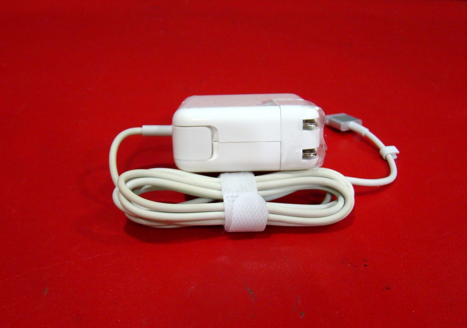 45W APPLE MacBook Air 13″ AC Adapter A1436 A1465 A1466 14.85V 3.05A
