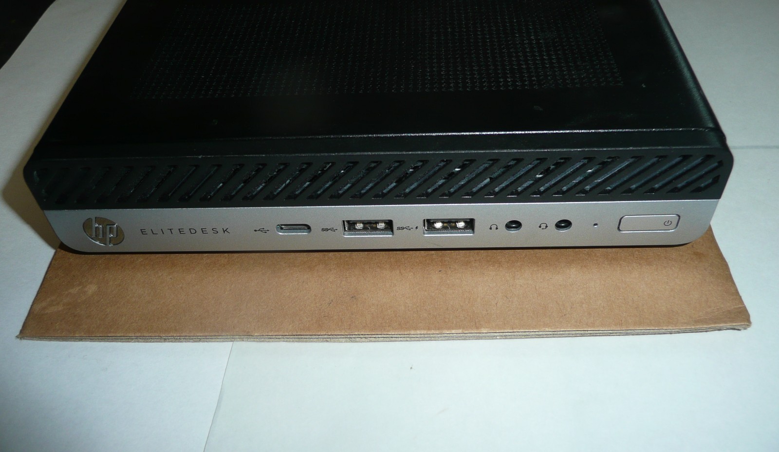 HP EliteDesk 705 G5 AMD Ryzen 5 Pro 3400G Desktop Mini – Bare Bones – No AC