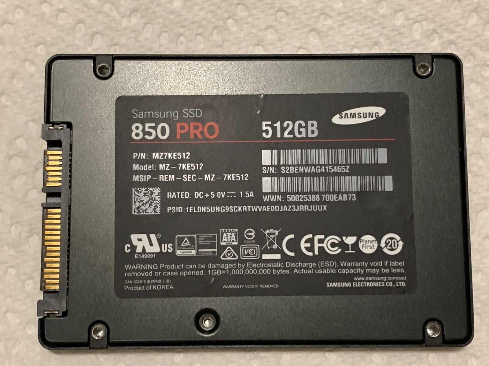 Samsung 850 PRO 512GB 2.5″ SSD SATA MZ-7KE512 Health Status Good 95+%