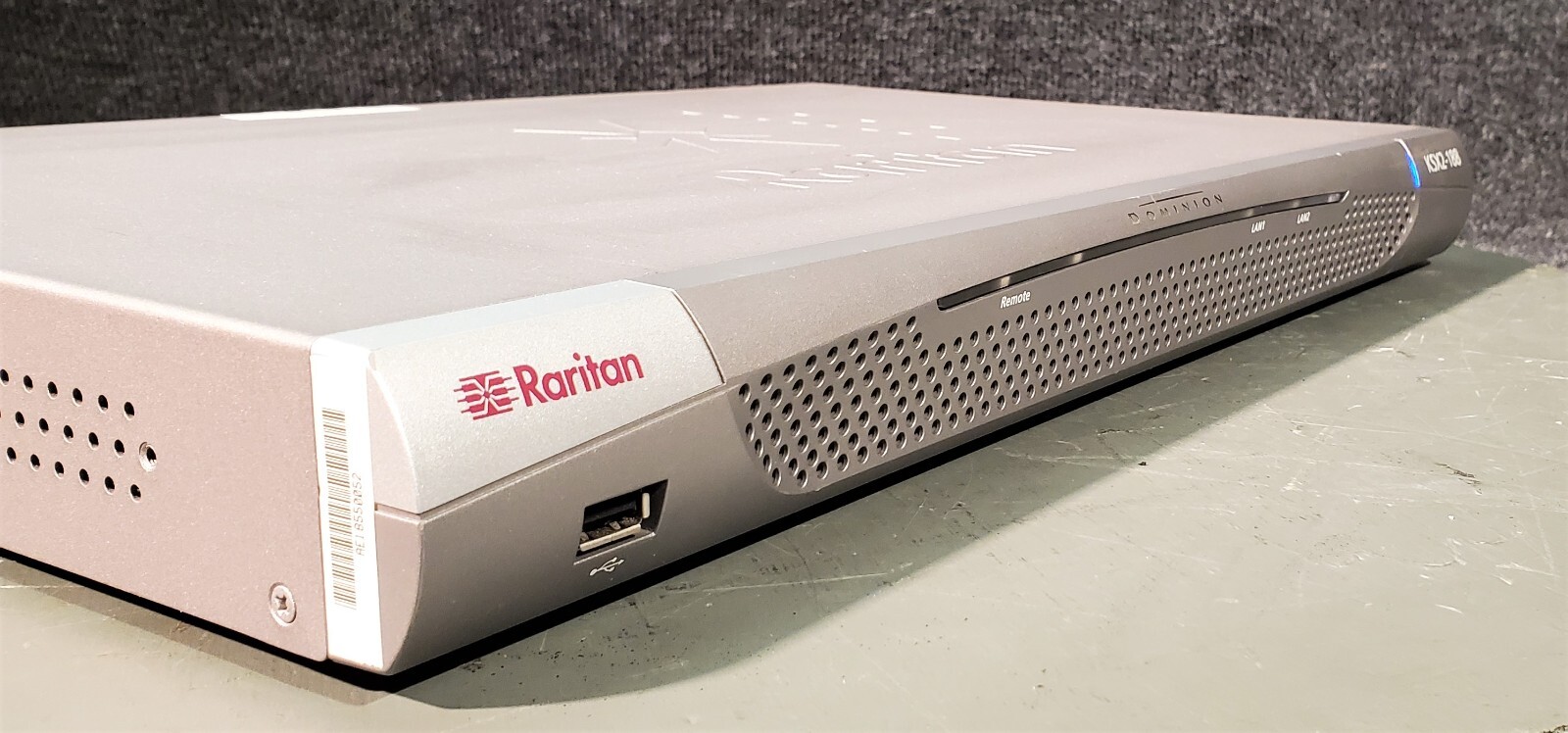 Raritan DKSX2-188 KVM Switch *READ FULL DESCRIPTION!*