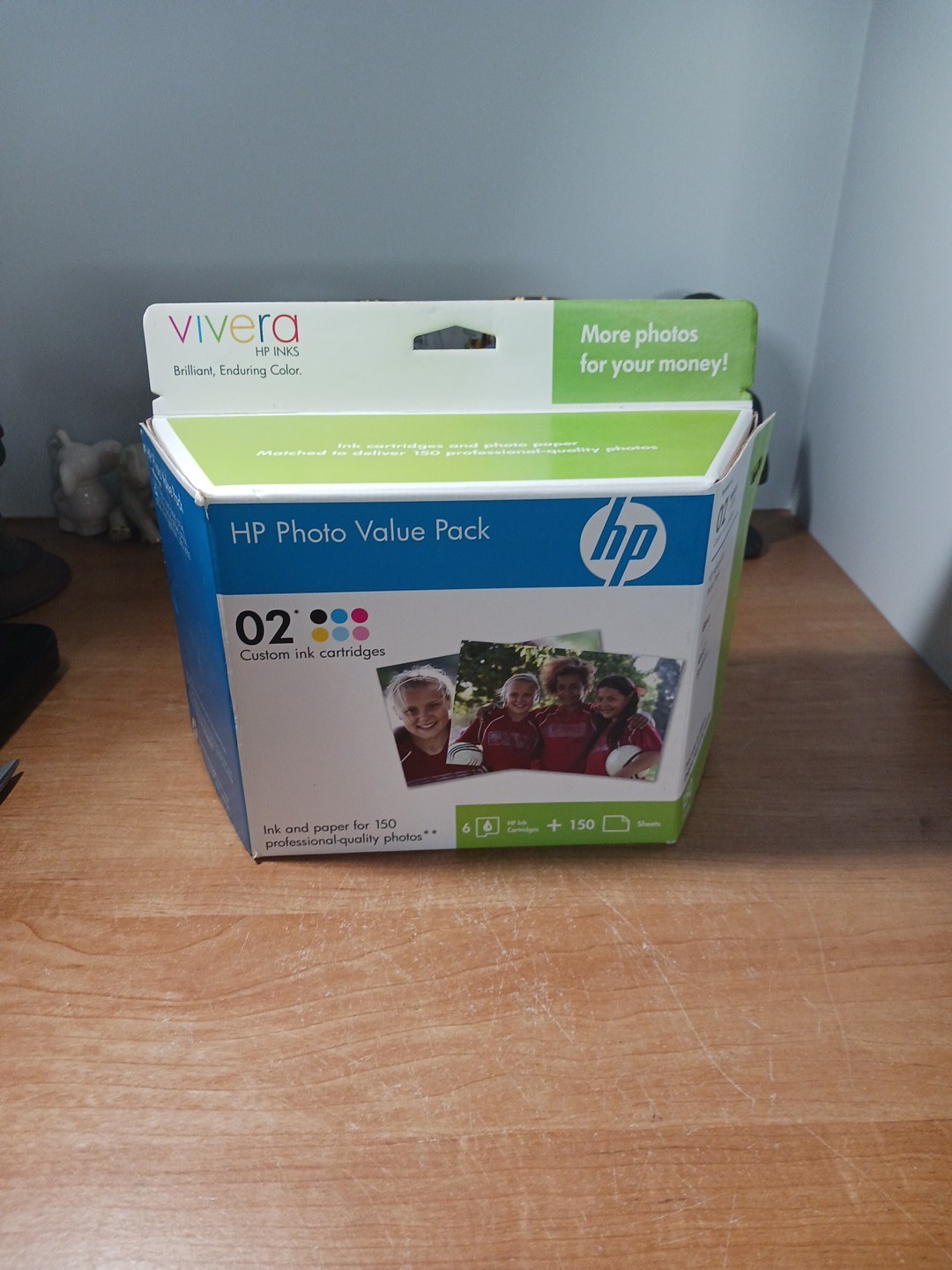 Vivera HP 02 Photo Ink Value Pack – 6 Cartridges + 150 4X6 HP Paper Expired 2009